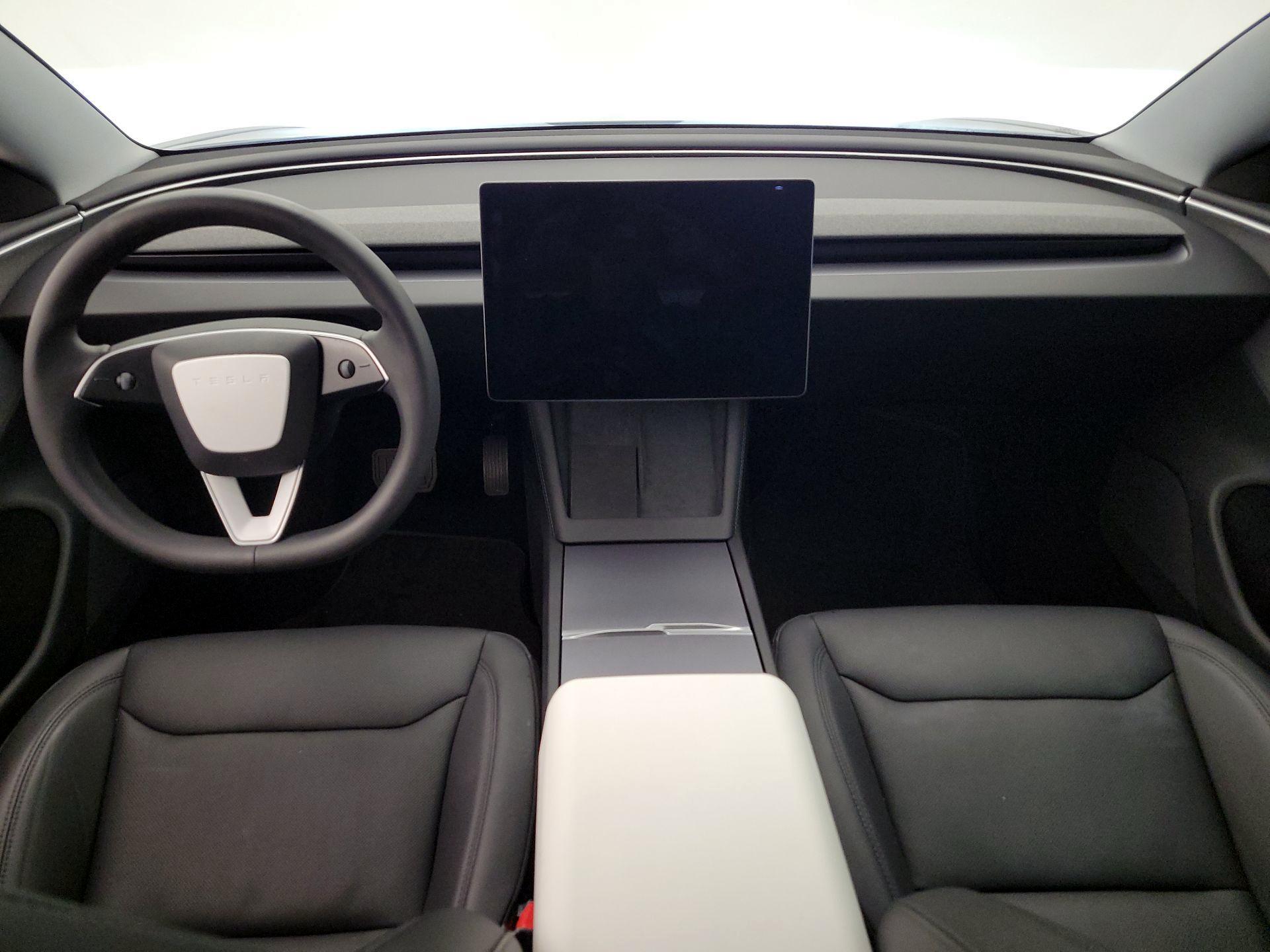 Thumbnail: 2024 Tesla Model 3 - 9