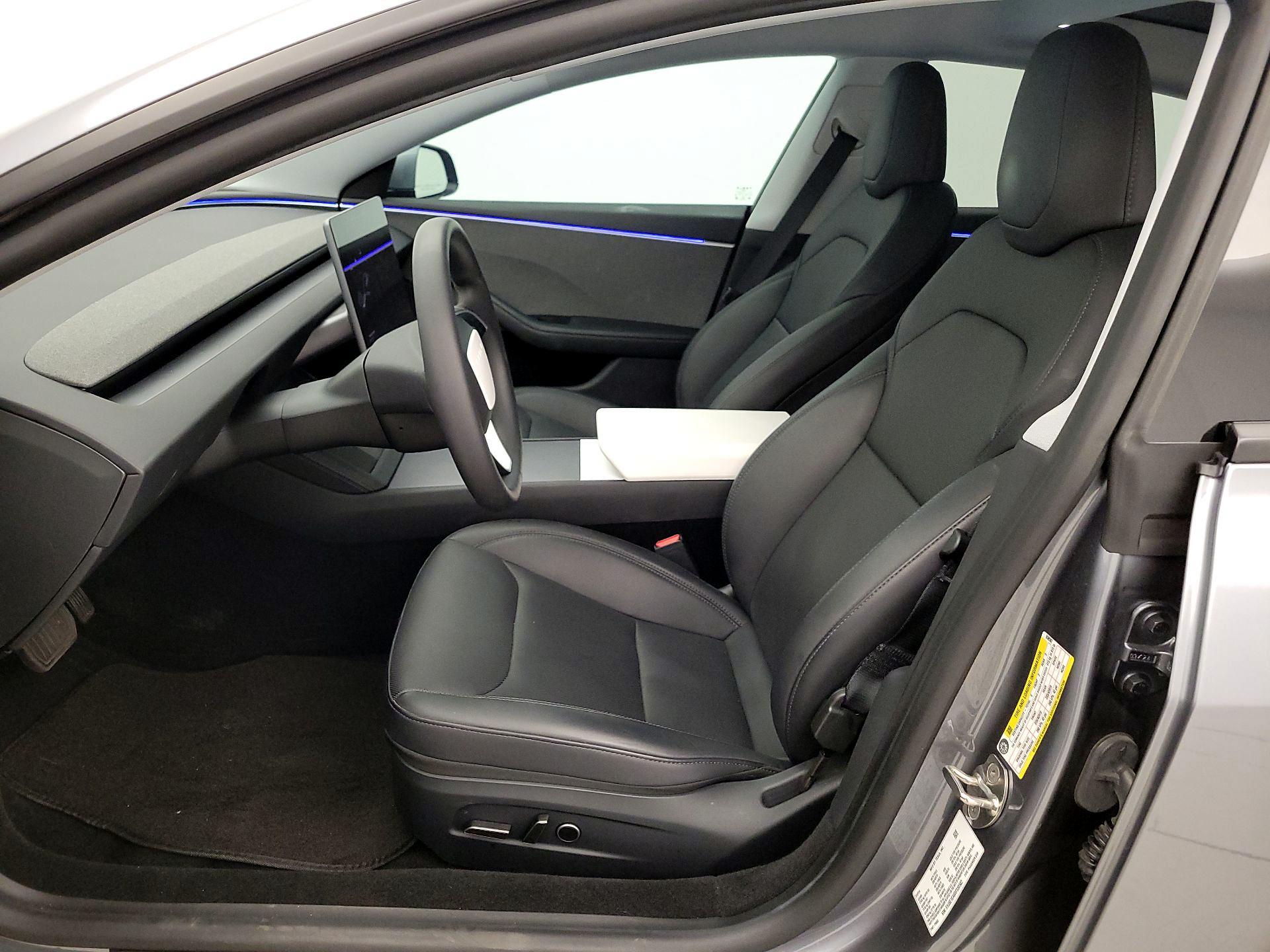 Thumbnail: 2024 Tesla Model 3 - 11