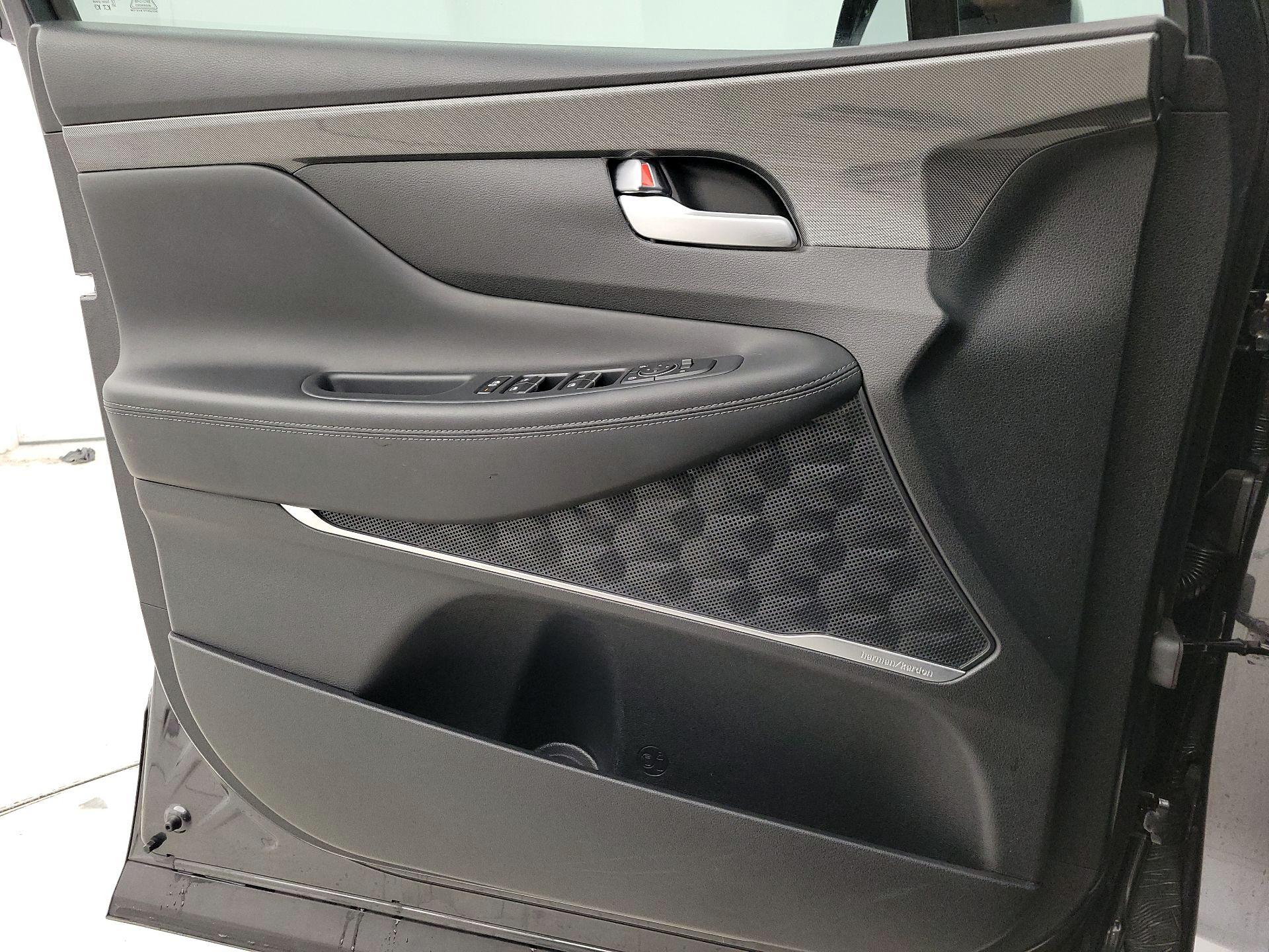 Thumbnail: 2022 Hyundai Santa Fe - 12