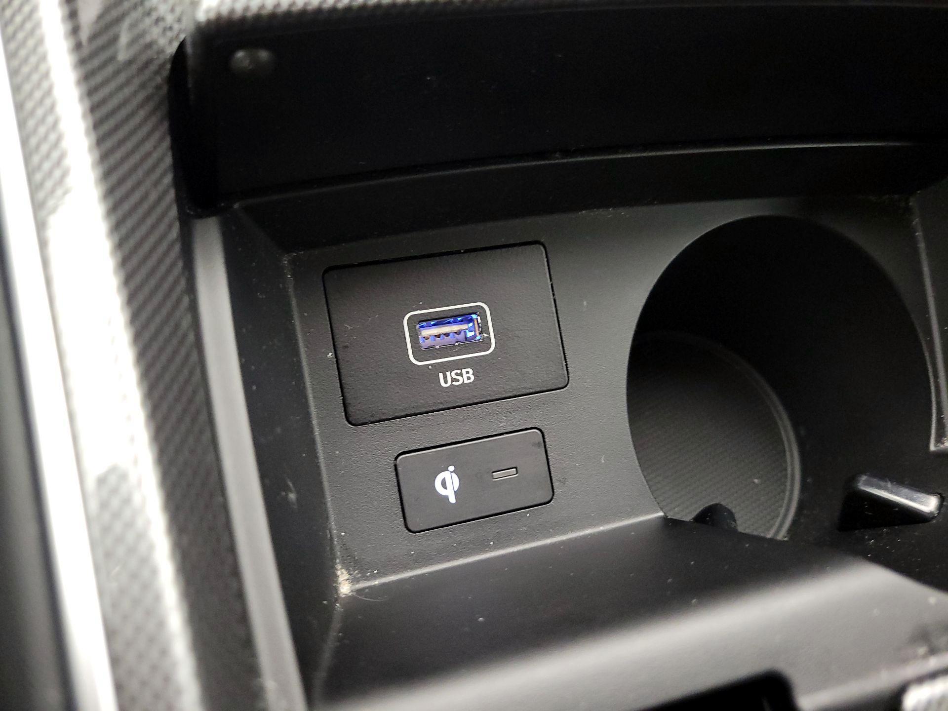 Thumbnail: 2022 Hyundai Santa Fe - 18