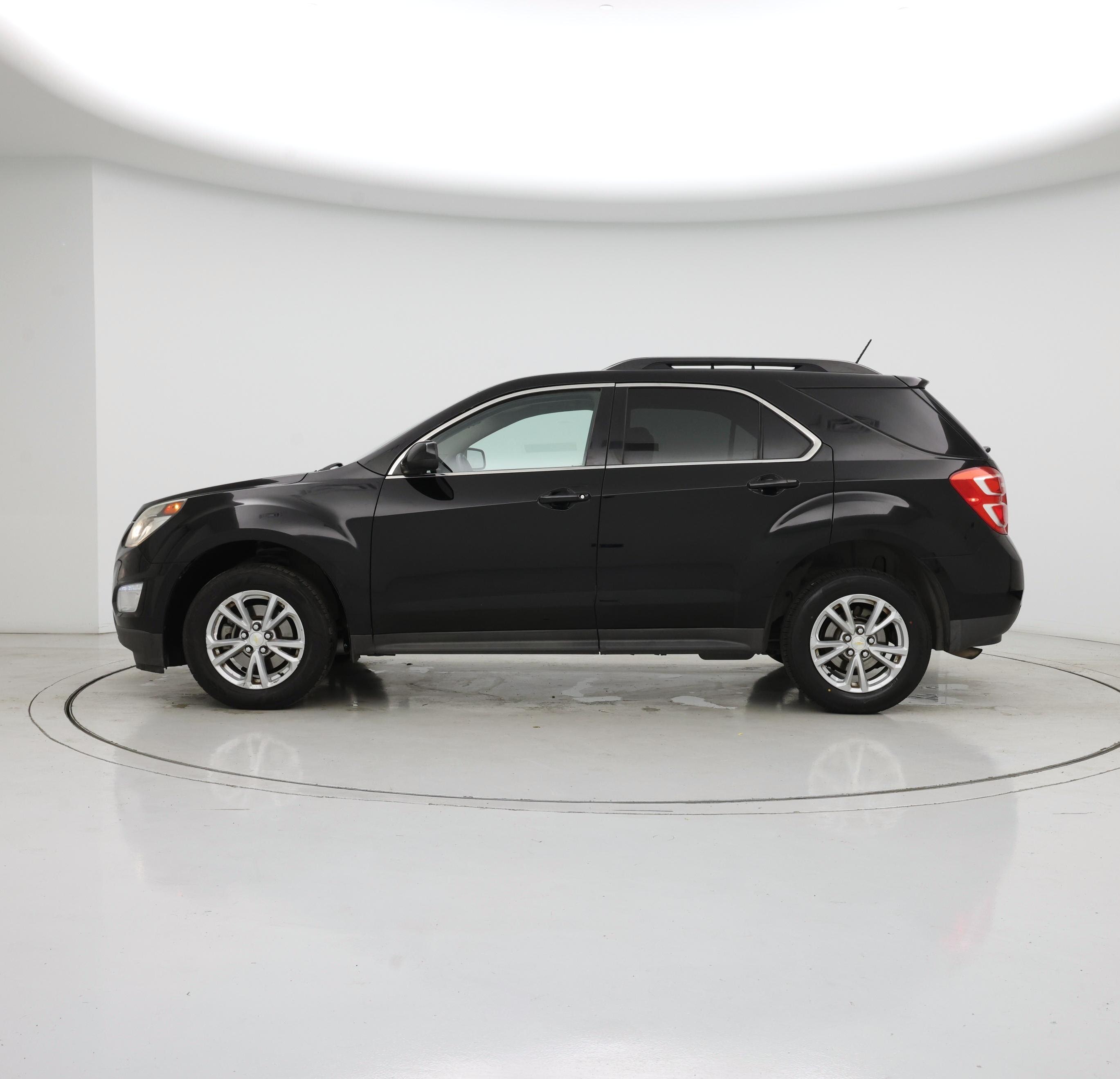 Thumbnail: 2016 Chevrolet Equinox - 3
