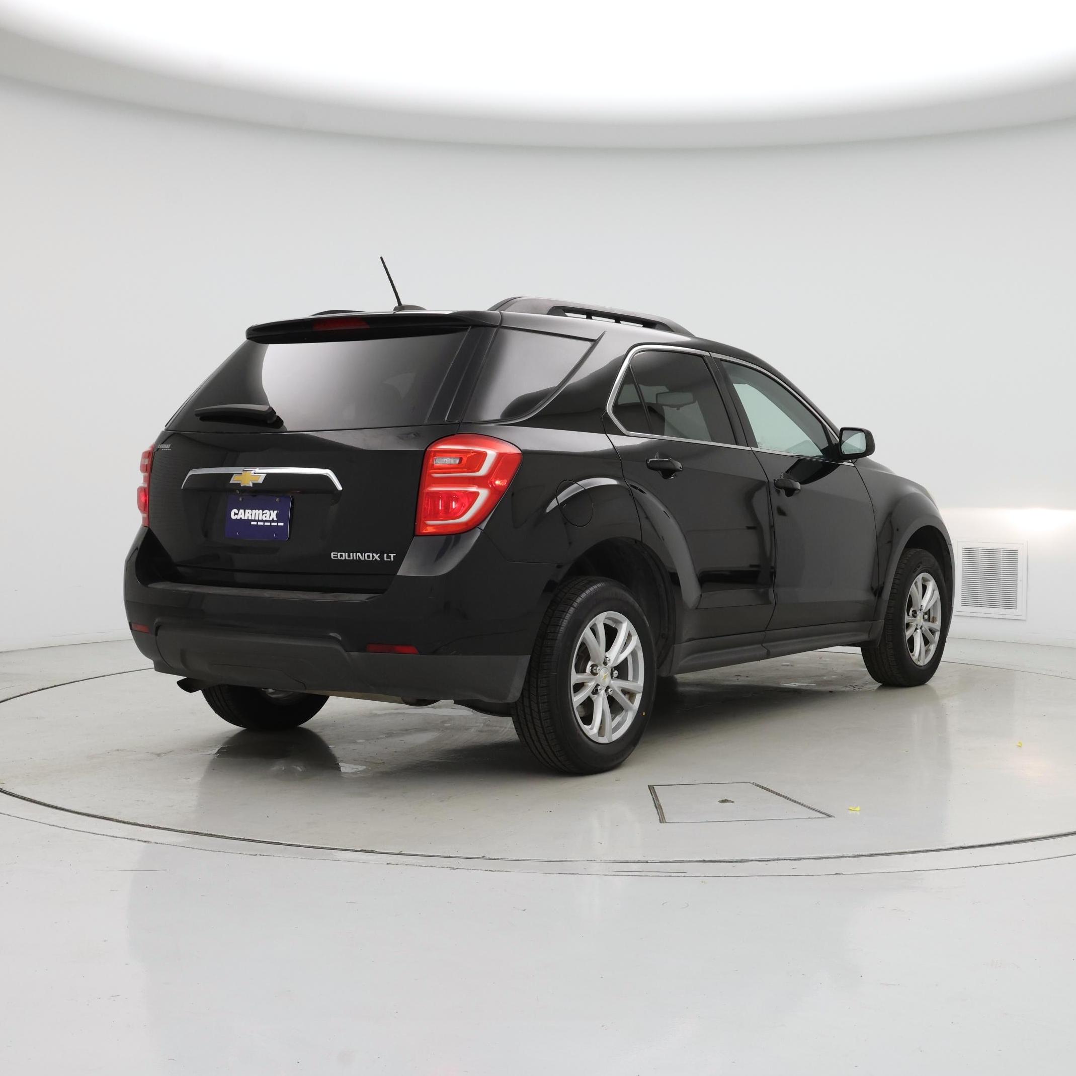 Thumbnail: 2016 Chevrolet Equinox - 8