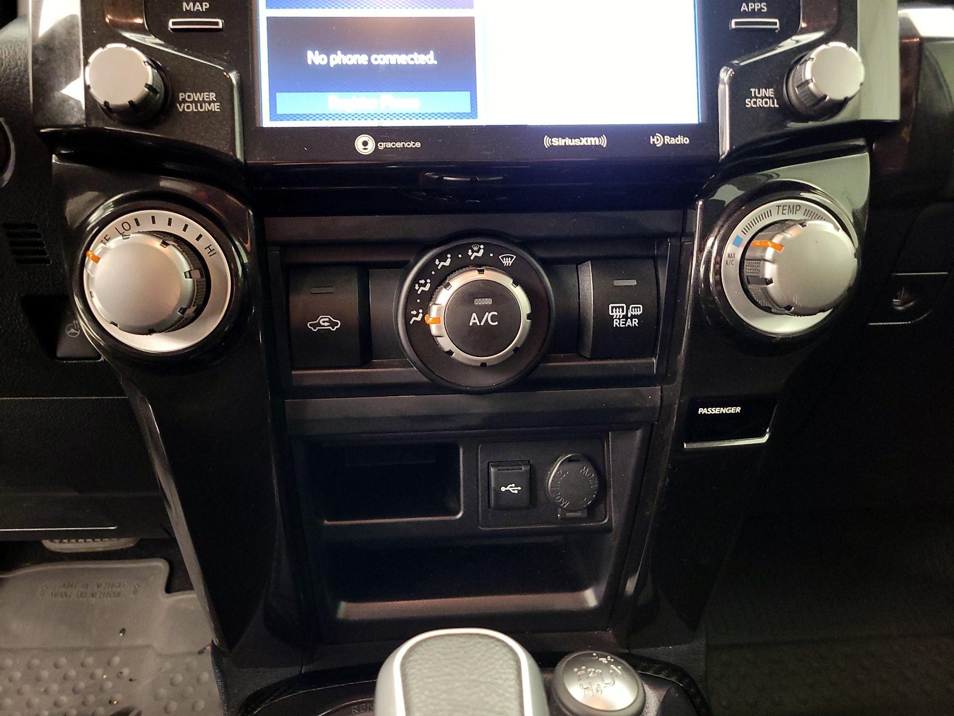 Thumbnail: 2024 Toyota 4Runner - 17