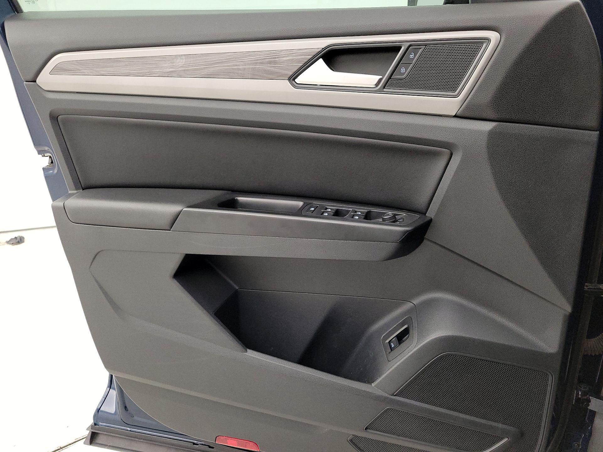 Thumbnail: 2020 Volkswagen Atlas - 12