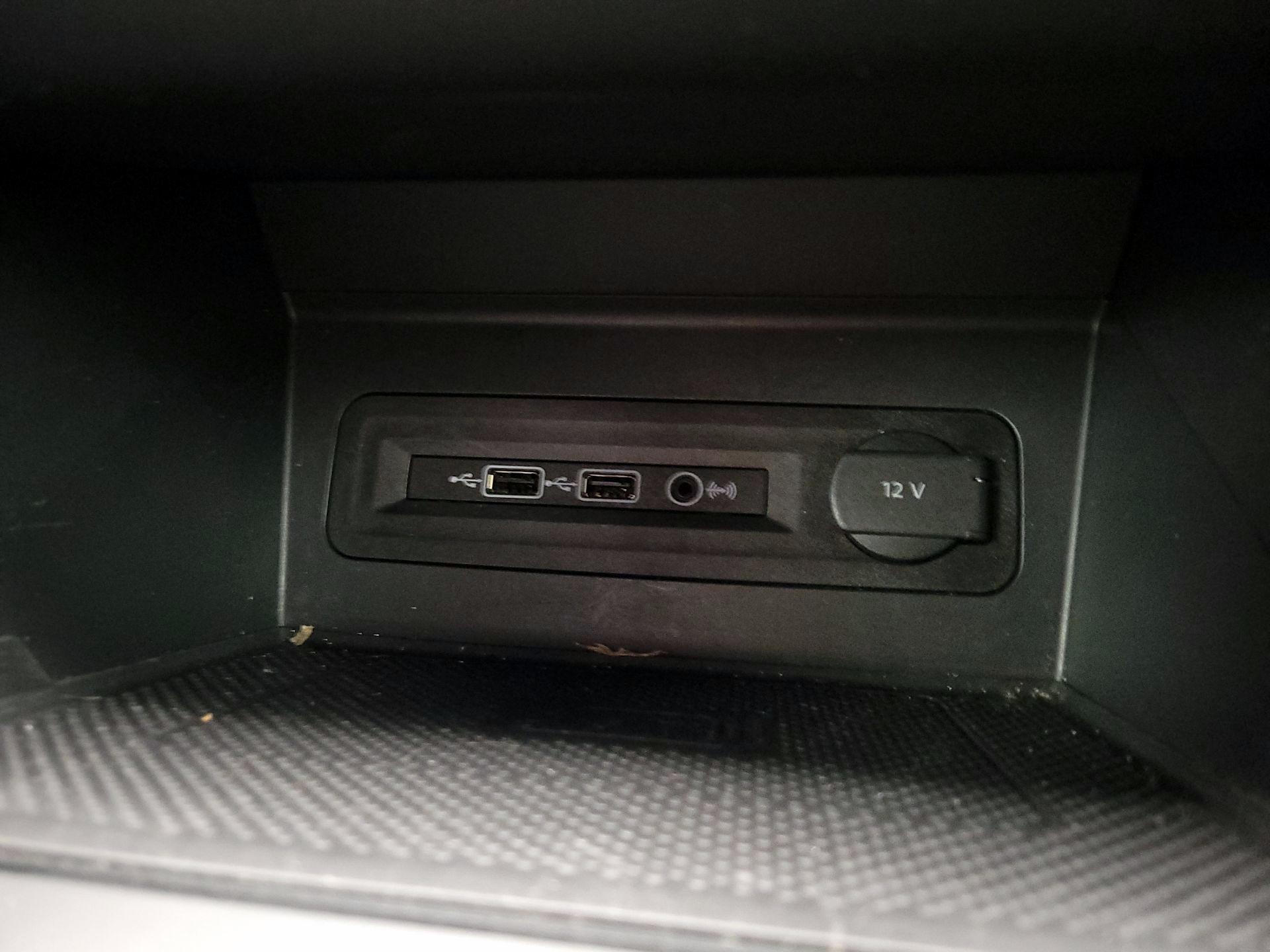 Thumbnail: 2020 Volkswagen Atlas - 18