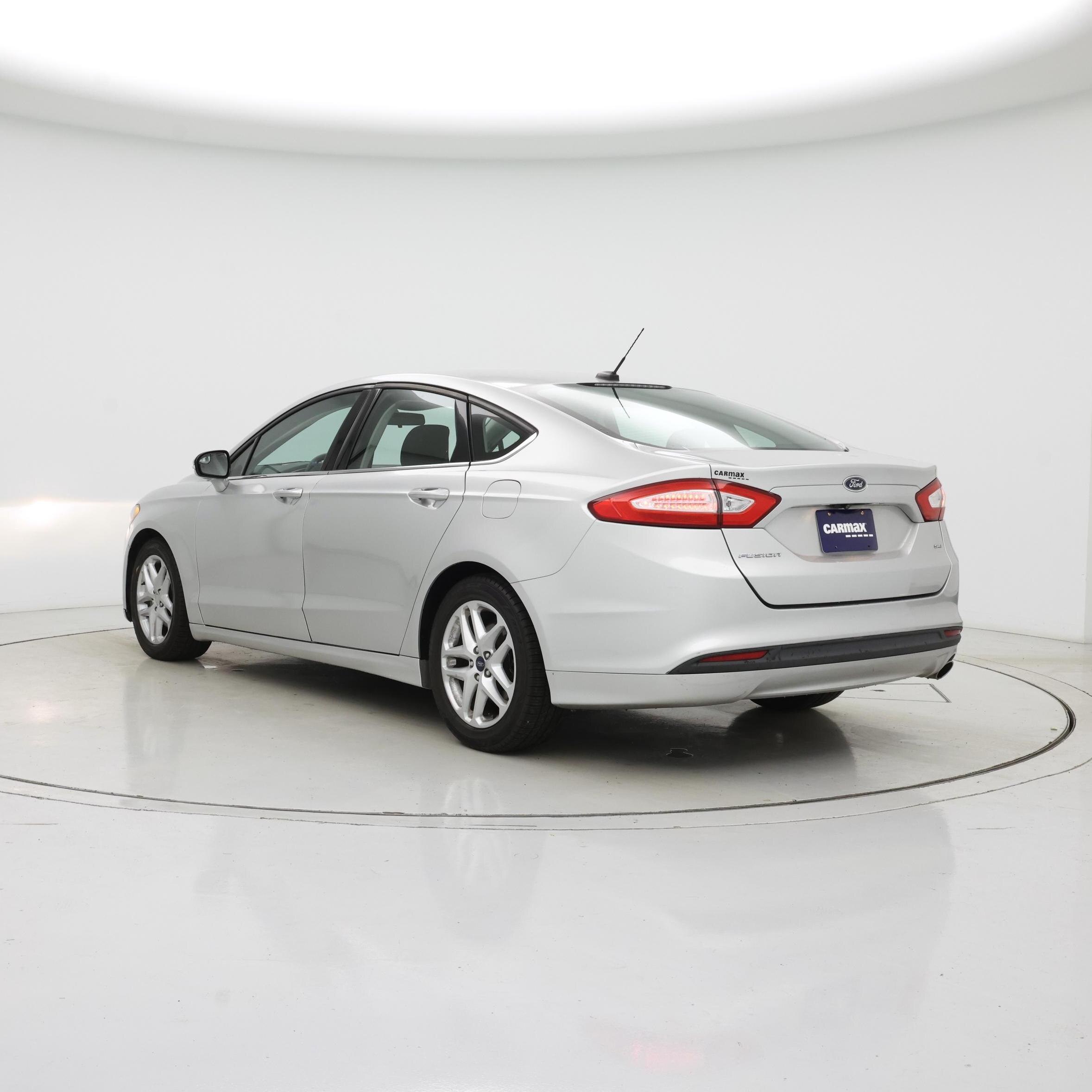 Thumbnail: 2016 Ford Fusion - 2