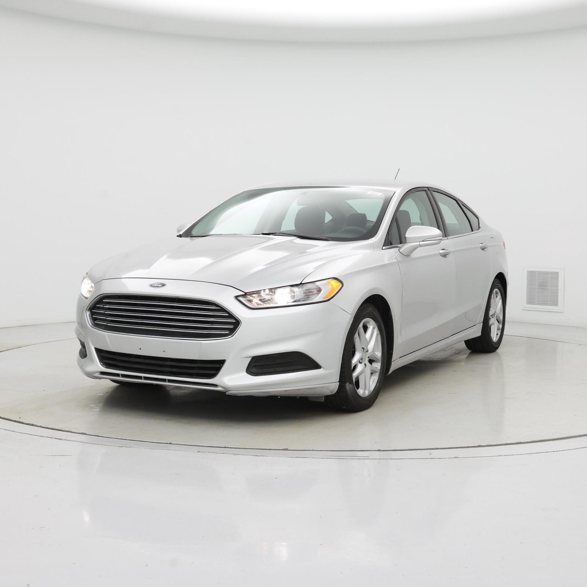 Thumbnail: 2016 Ford Fusion - 4