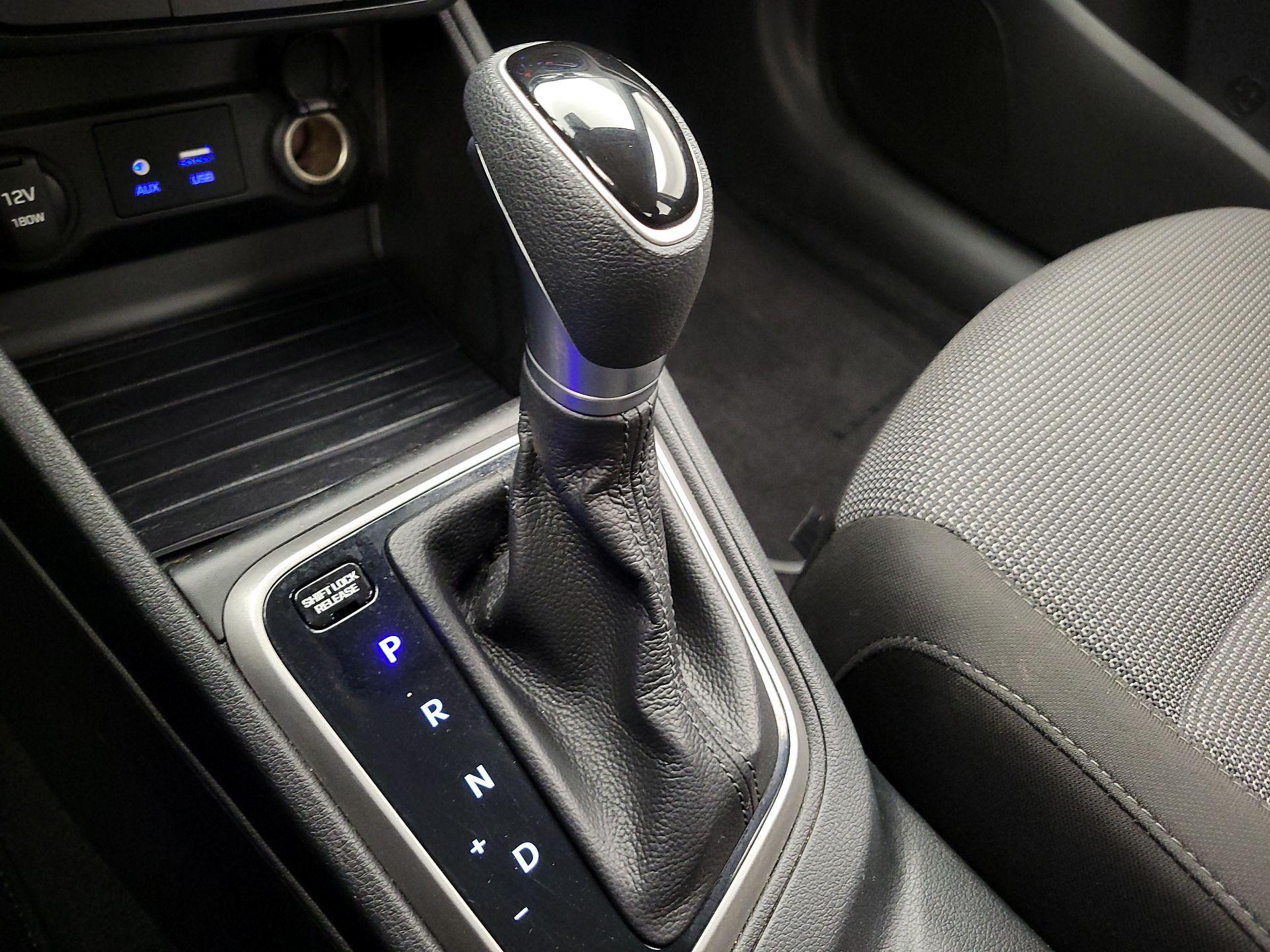 Thumbnail: 2020 Hyundai Accent - 17