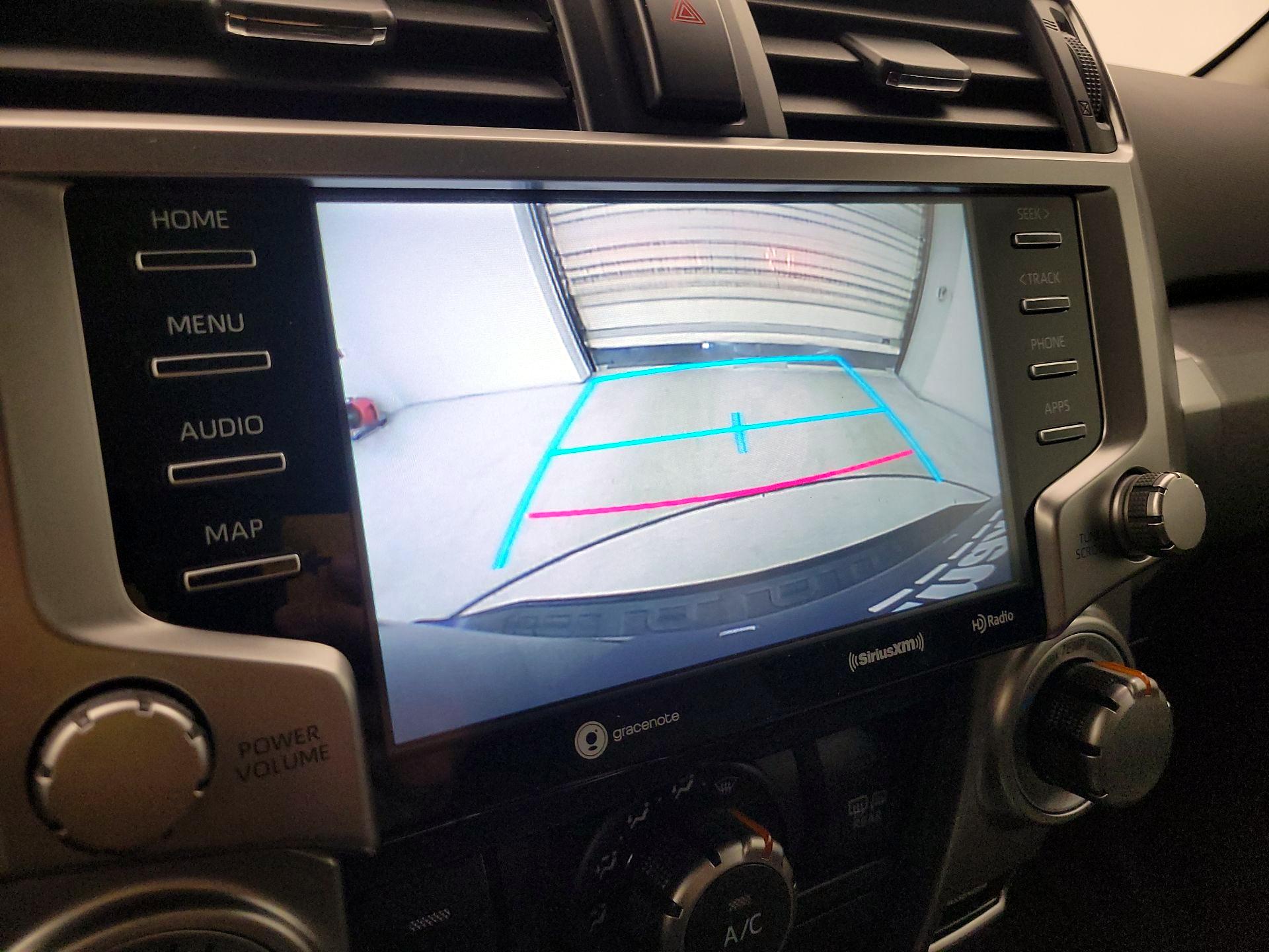 Thumbnail: 2022 Toyota 4Runner - 15