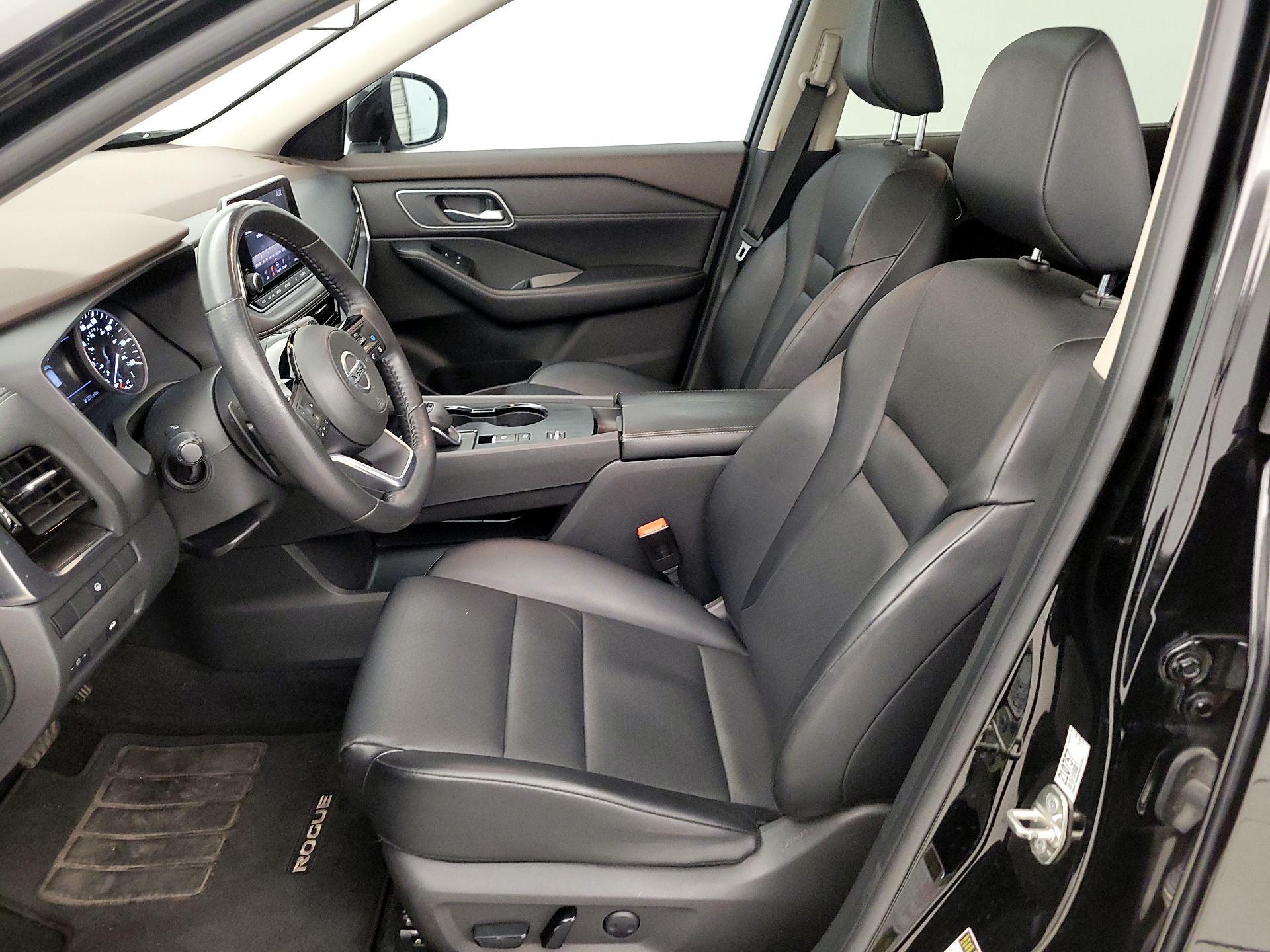 Thumbnail: 2021 Nissan Rogue - 11