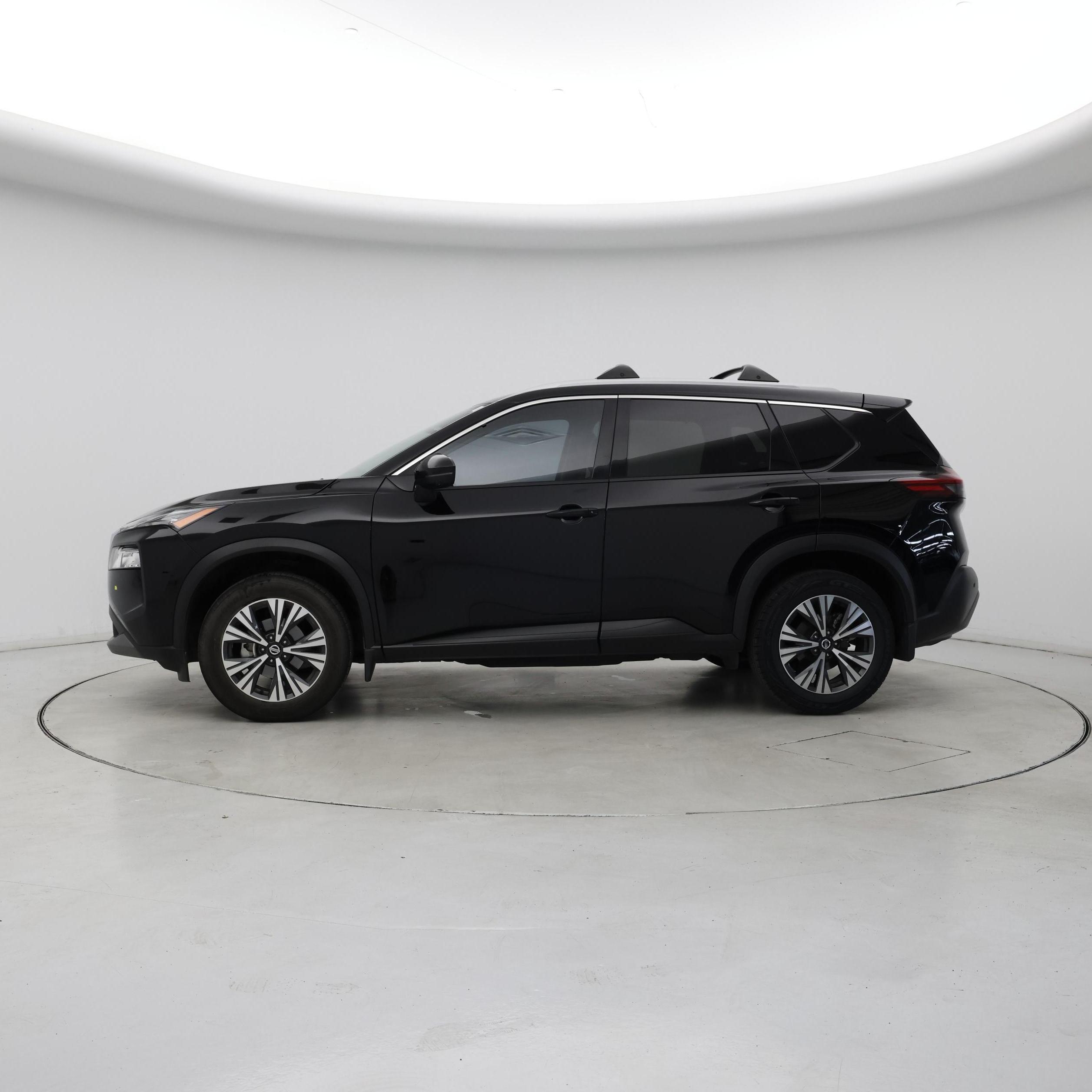 Thumbnail: 2021 Nissan Rogue - 3