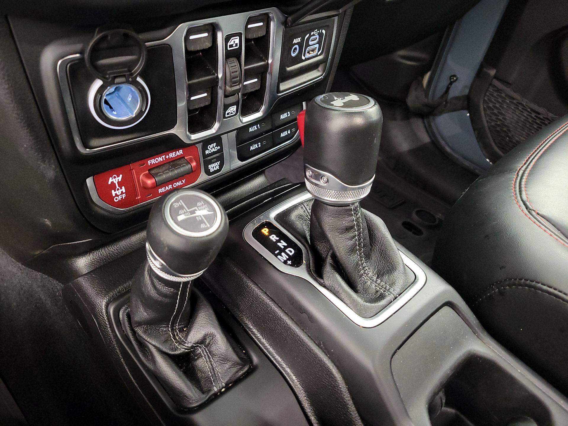 Thumbnail: 2024 Jeep Wrangler - 18