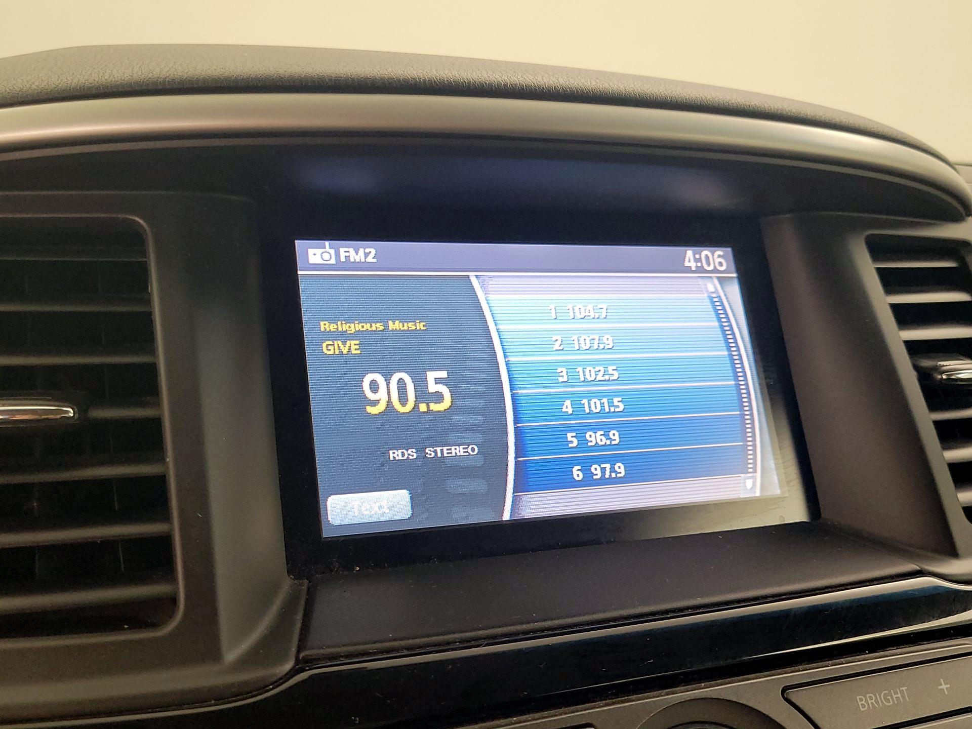 Thumbnail: 2016 Nissan Pathfinder - 15