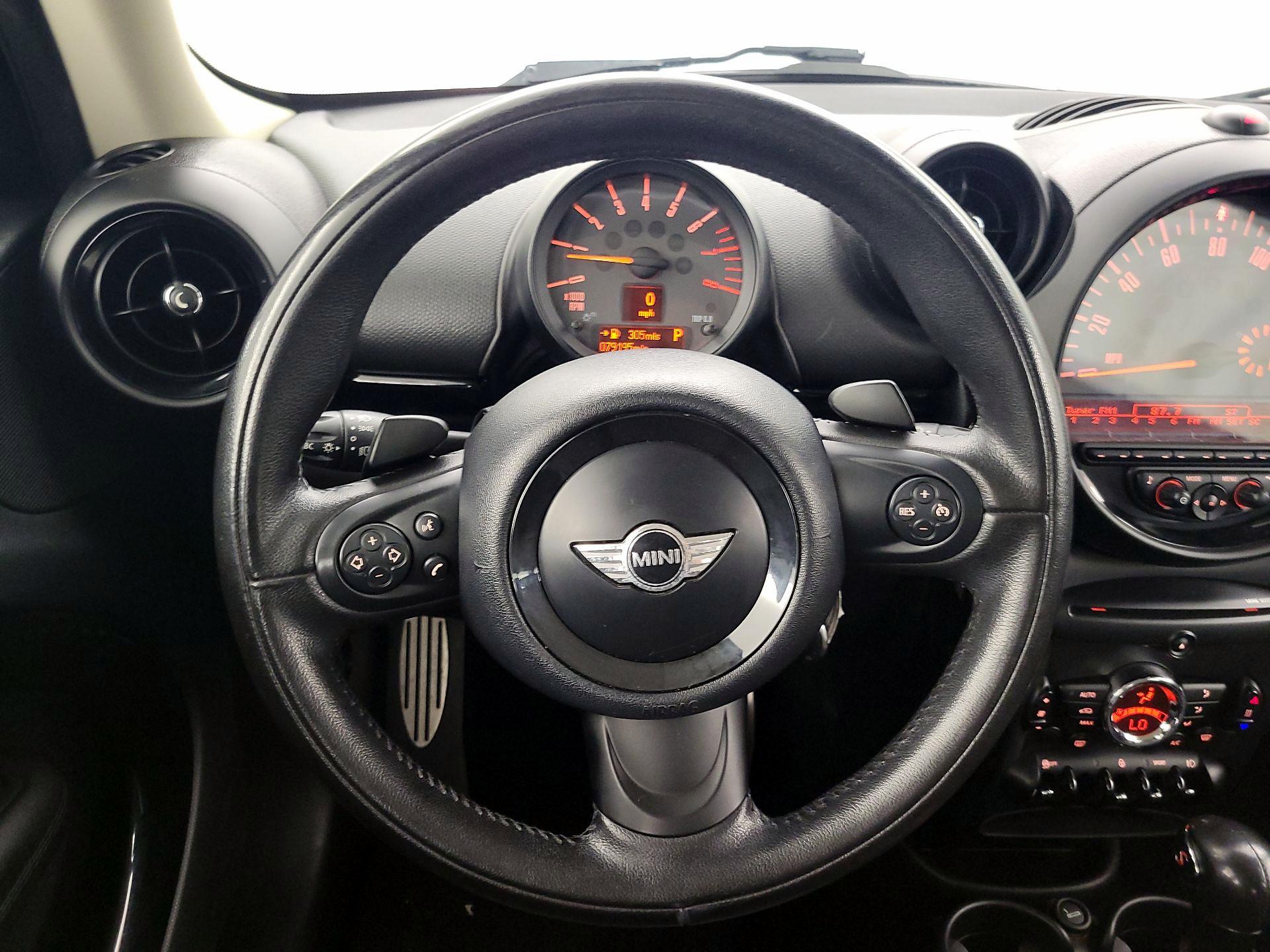 Thumbnail: 2015 MINI Cooper Countryman - 10