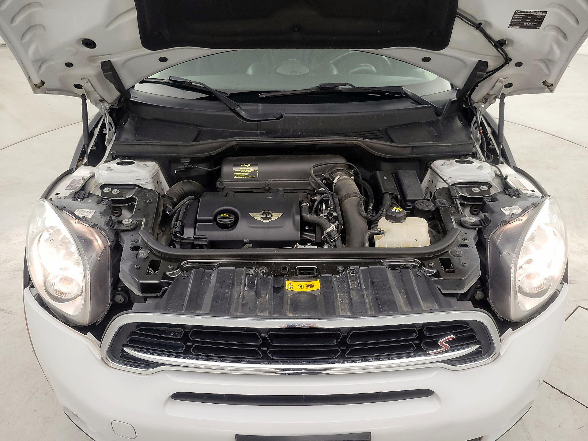 Thumbnail: 2015 MINI Cooper Countryman - 18