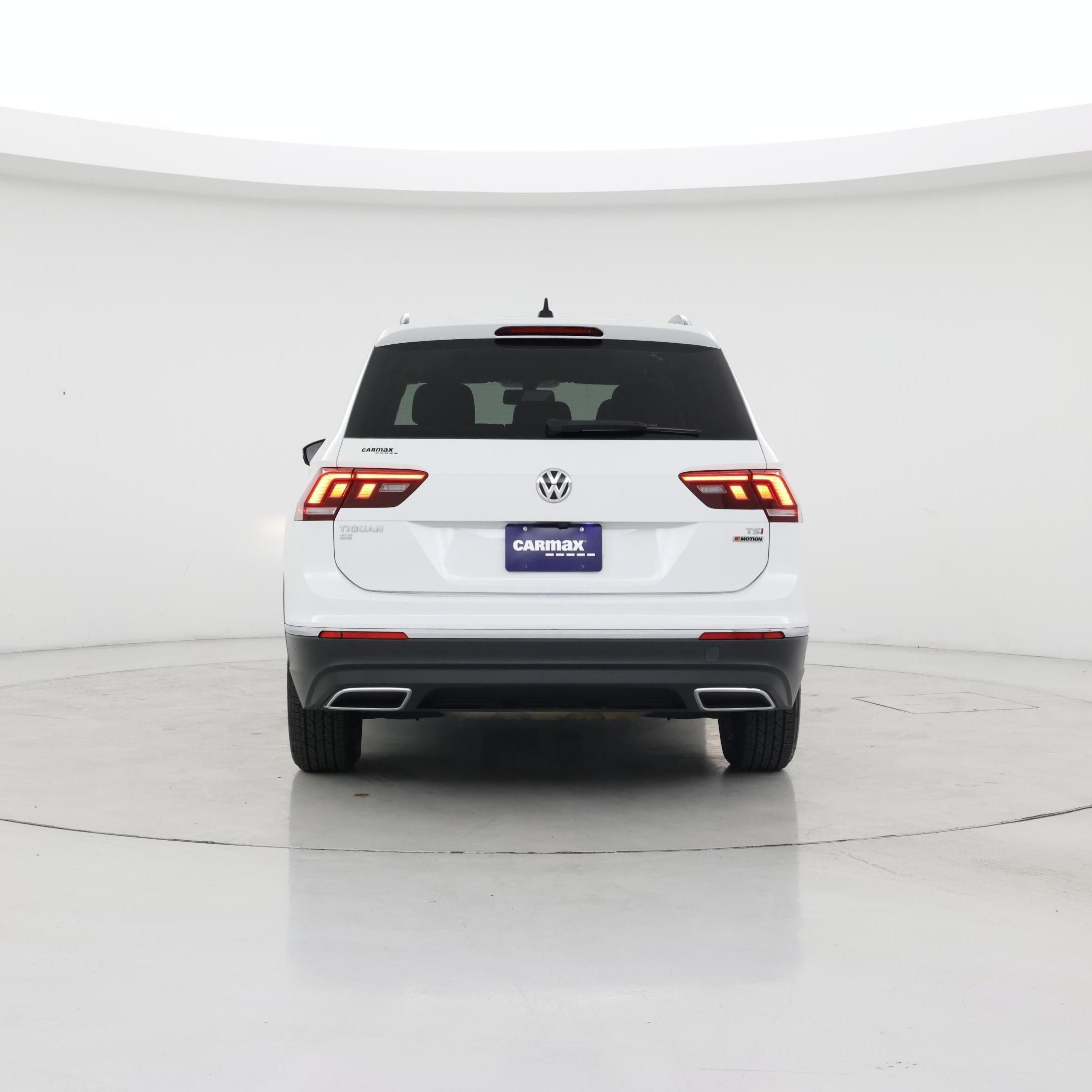 Thumbnail: 2018 Volkswagen Tiguan - 6