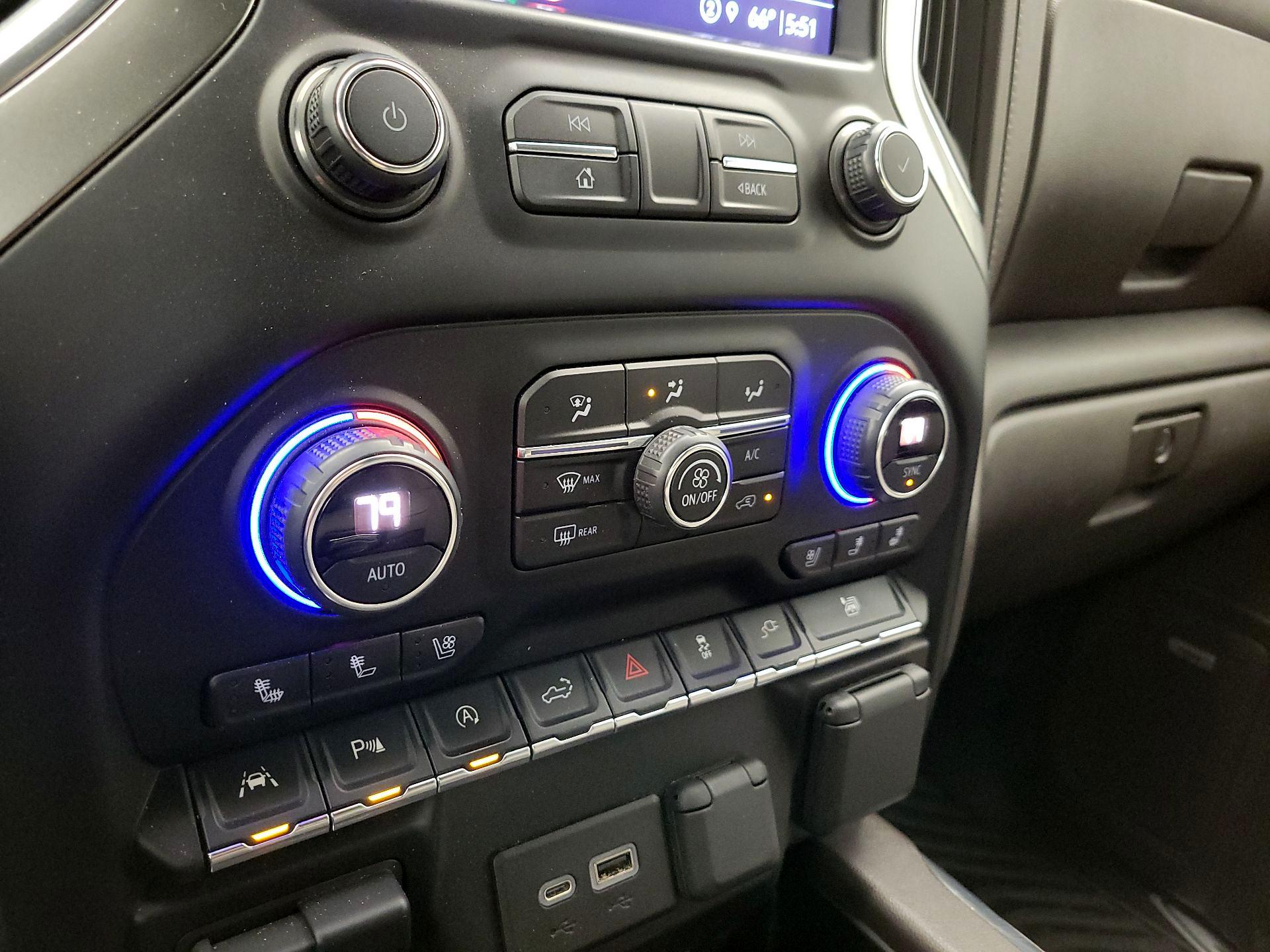 Thumbnail: 2021 Chevrolet Silverado 1500 - 16