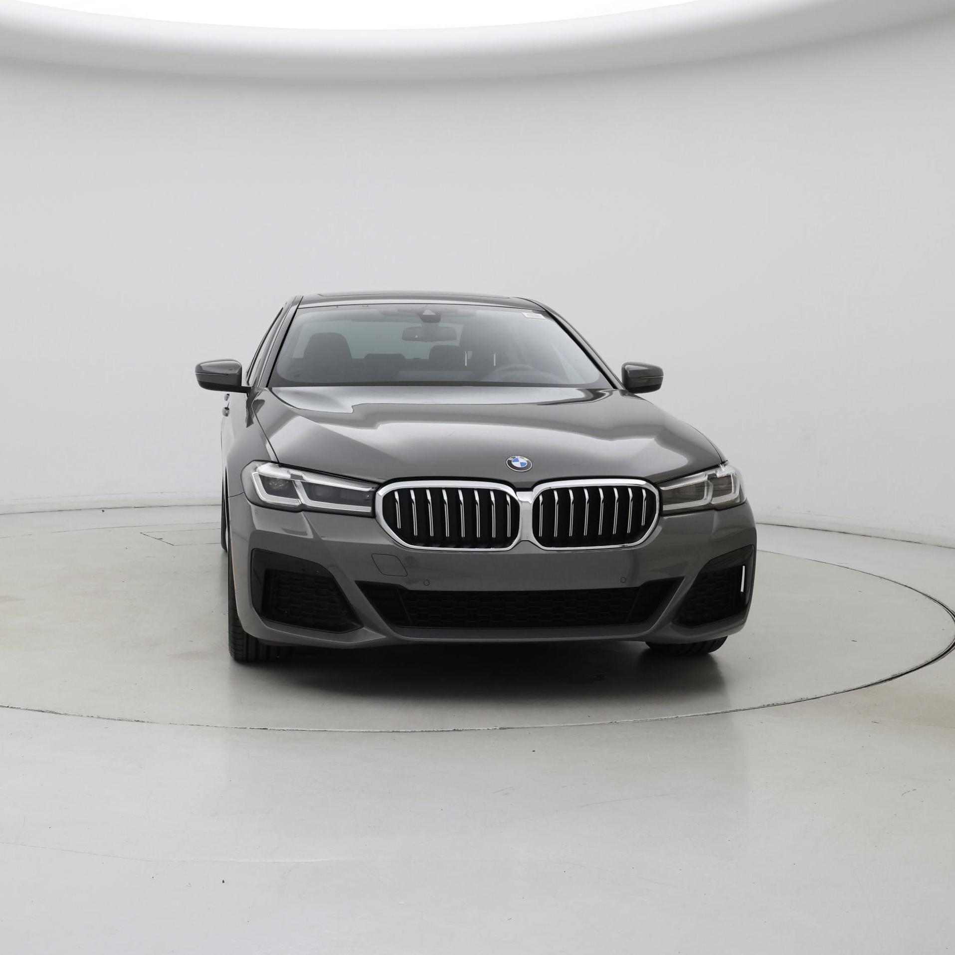 Thumbnail: 2022 BMW 5 Series - 5