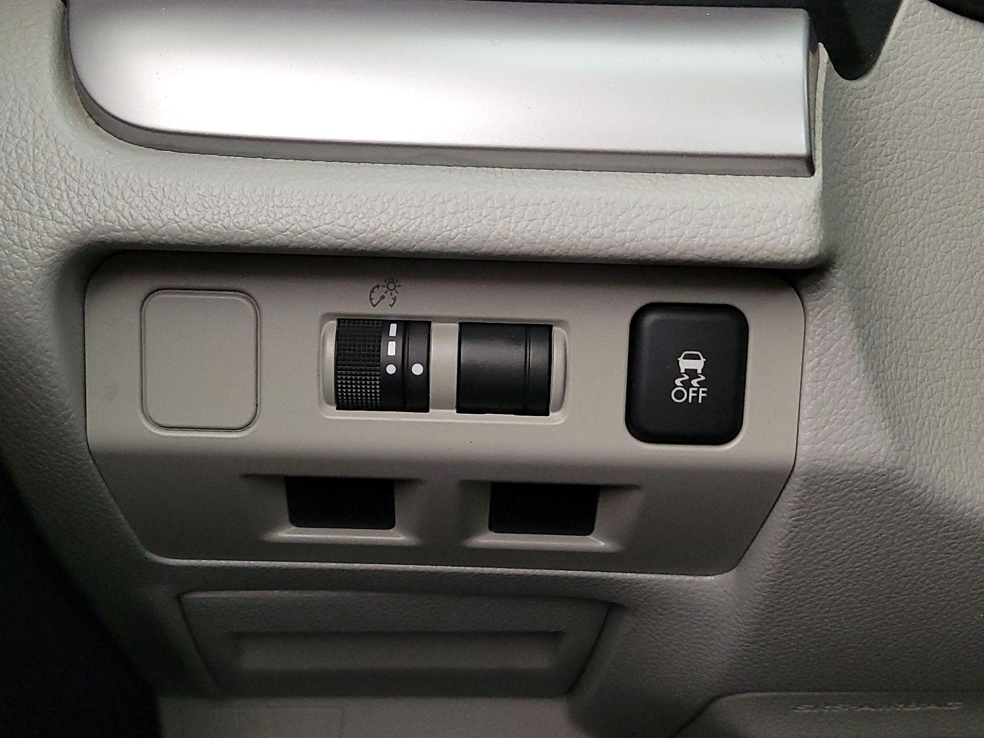 Thumbnail: 2016 Subaru Forester - 13