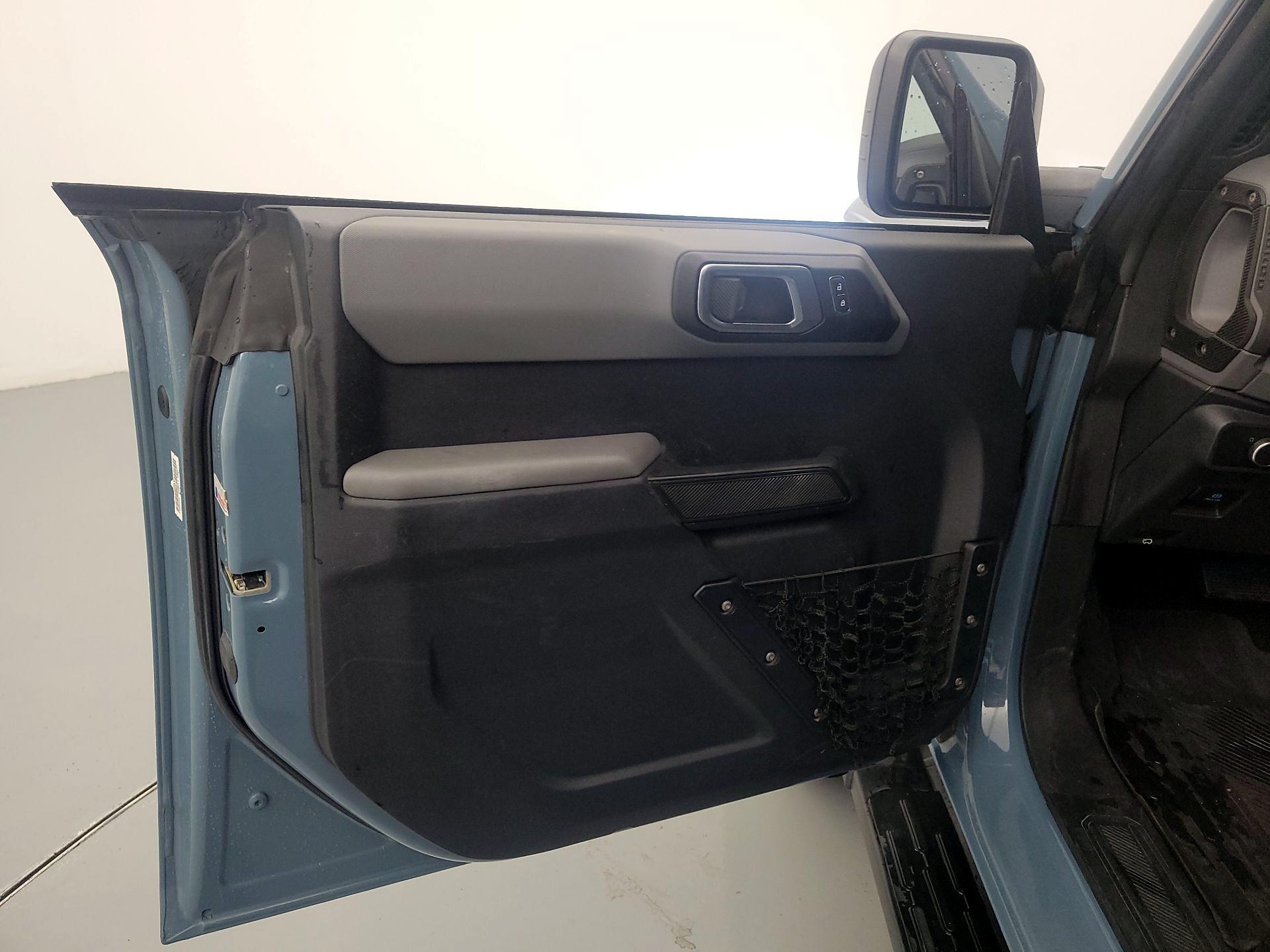 Thumbnail: 2022 Ford Bronco - 12