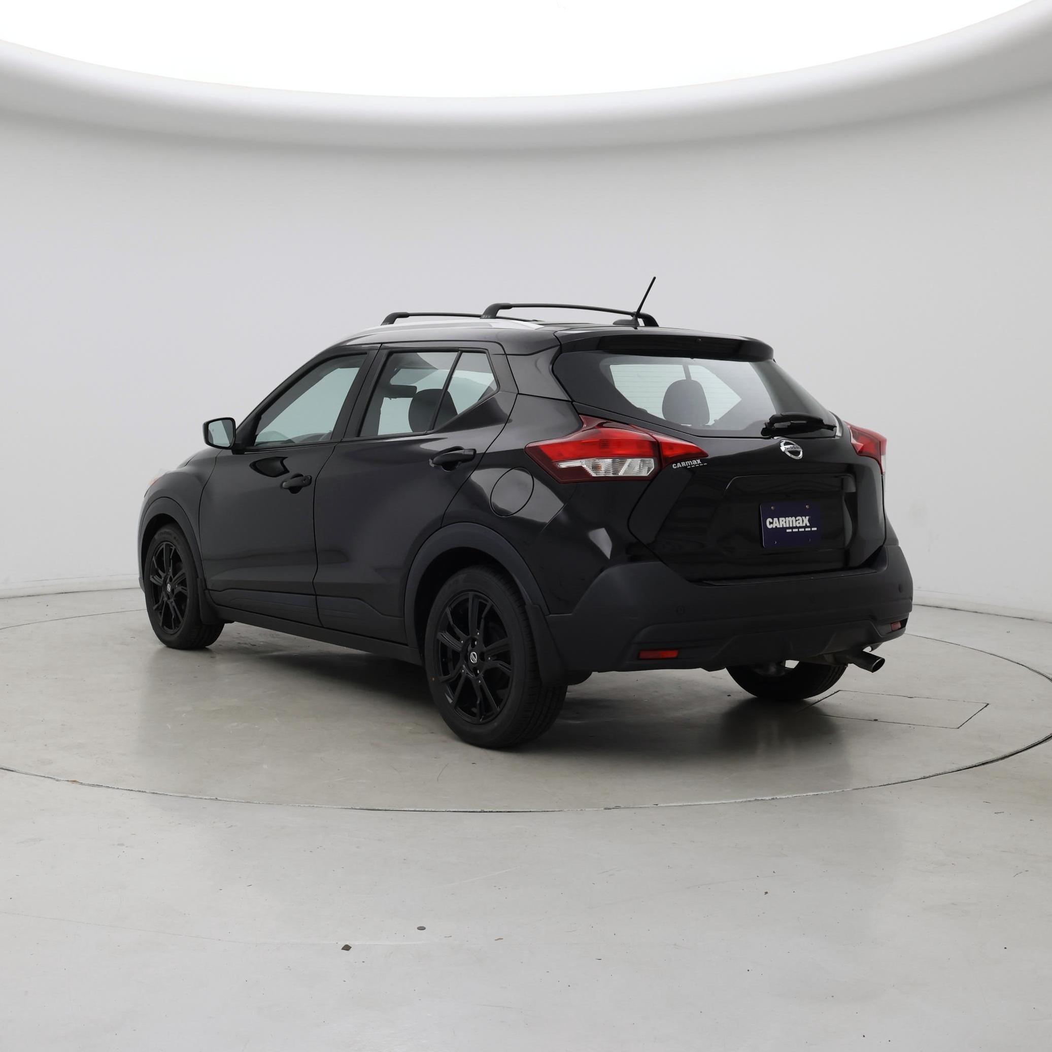 Thumbnail: 2019 Nissan Kicks - 2