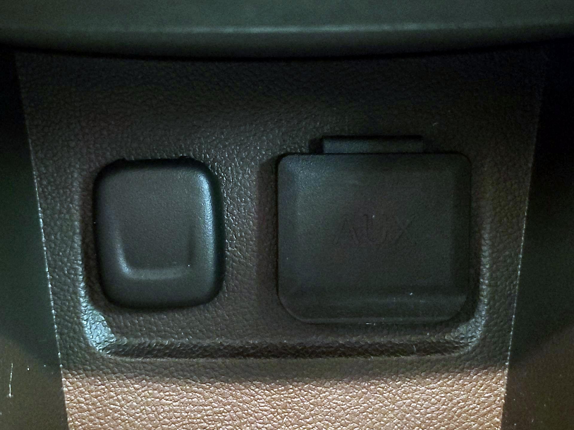 Thumbnail: 2016 Buick Encore - 19