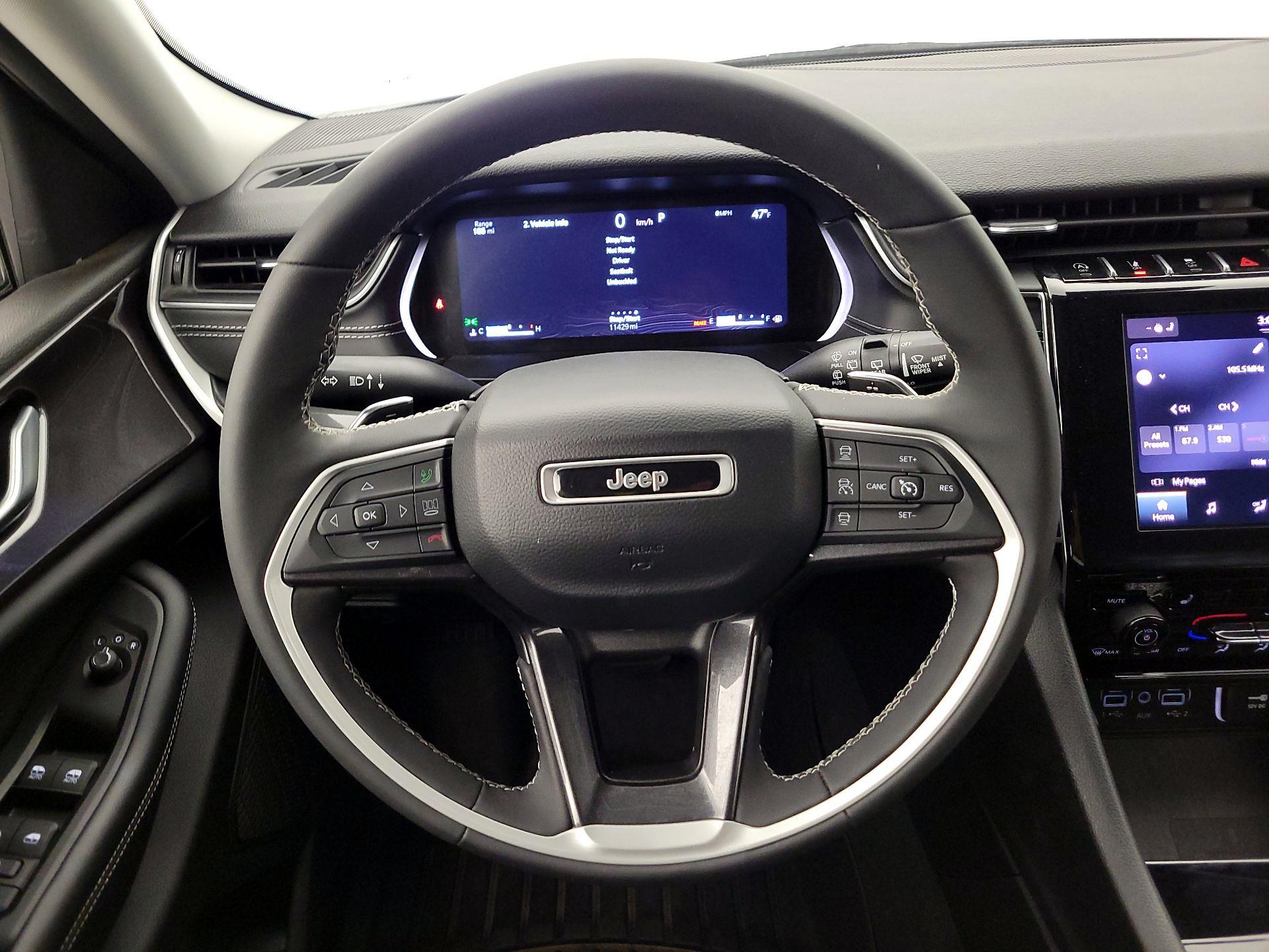 Thumbnail: 2023 Jeep Grand Cherokee L - 10