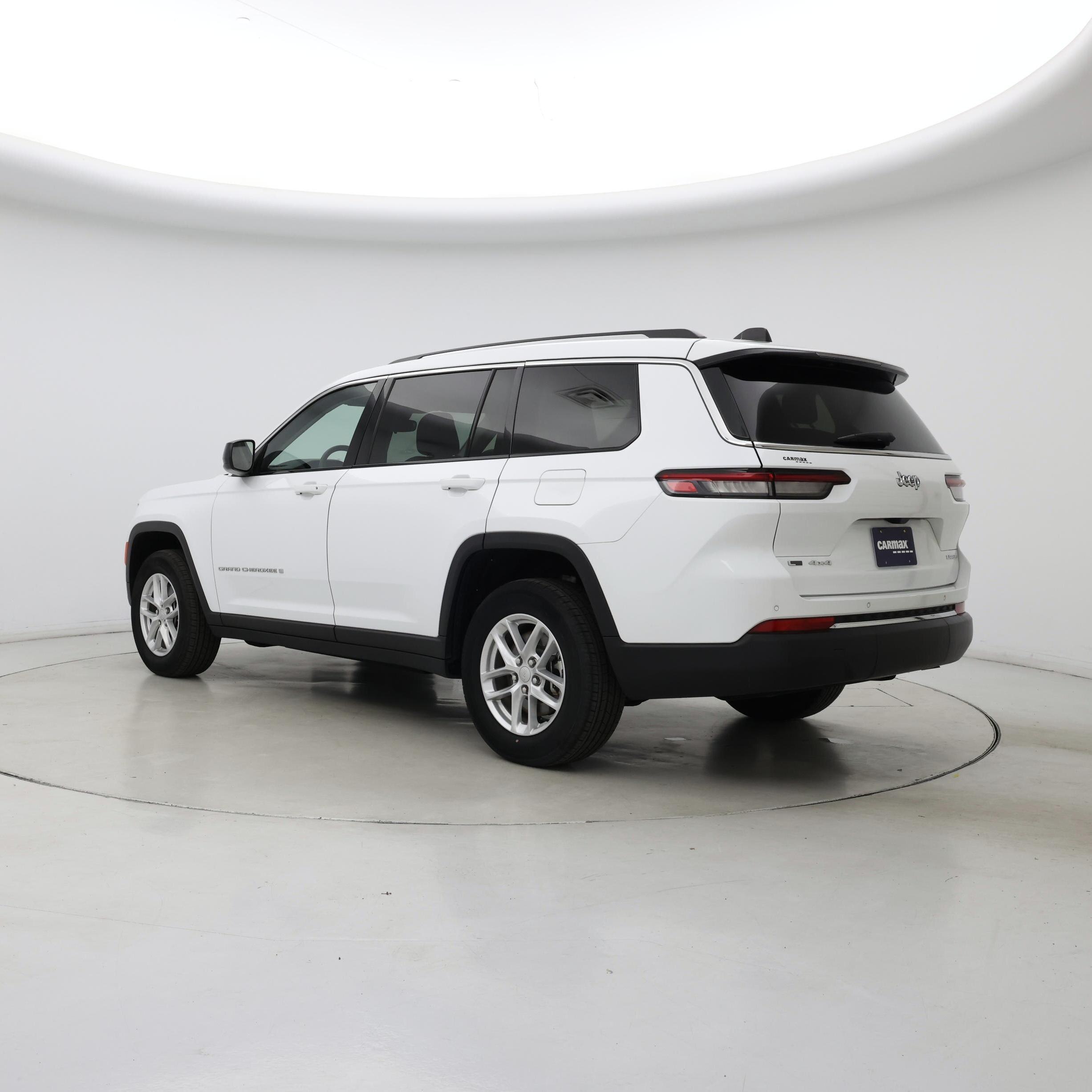 Thumbnail: 2023 Jeep Grand Cherokee L - 2