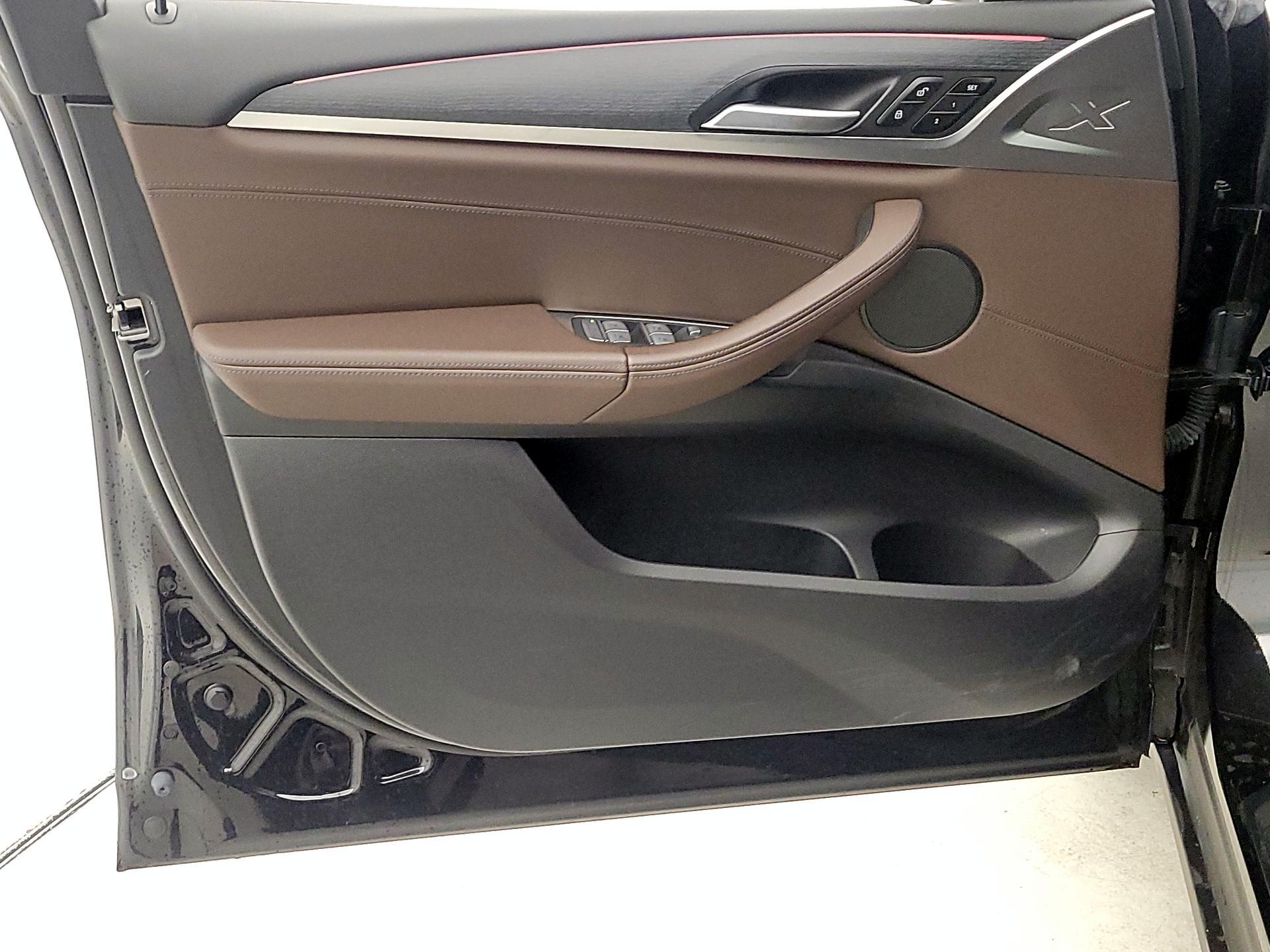 Thumbnail: 2023 BMW X3 - 12