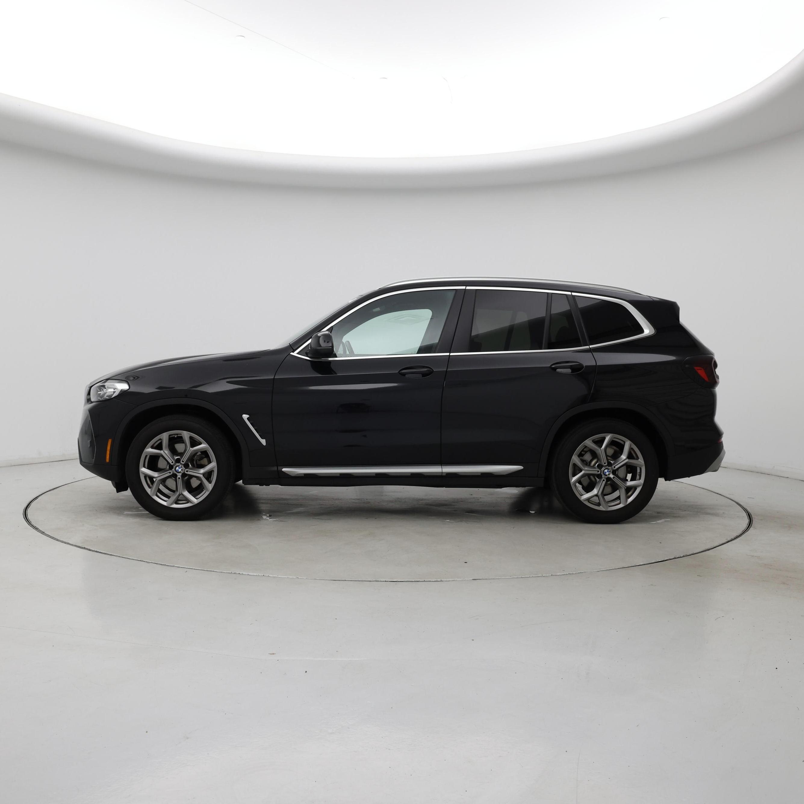 Thumbnail: 2023 BMW X3 - 3