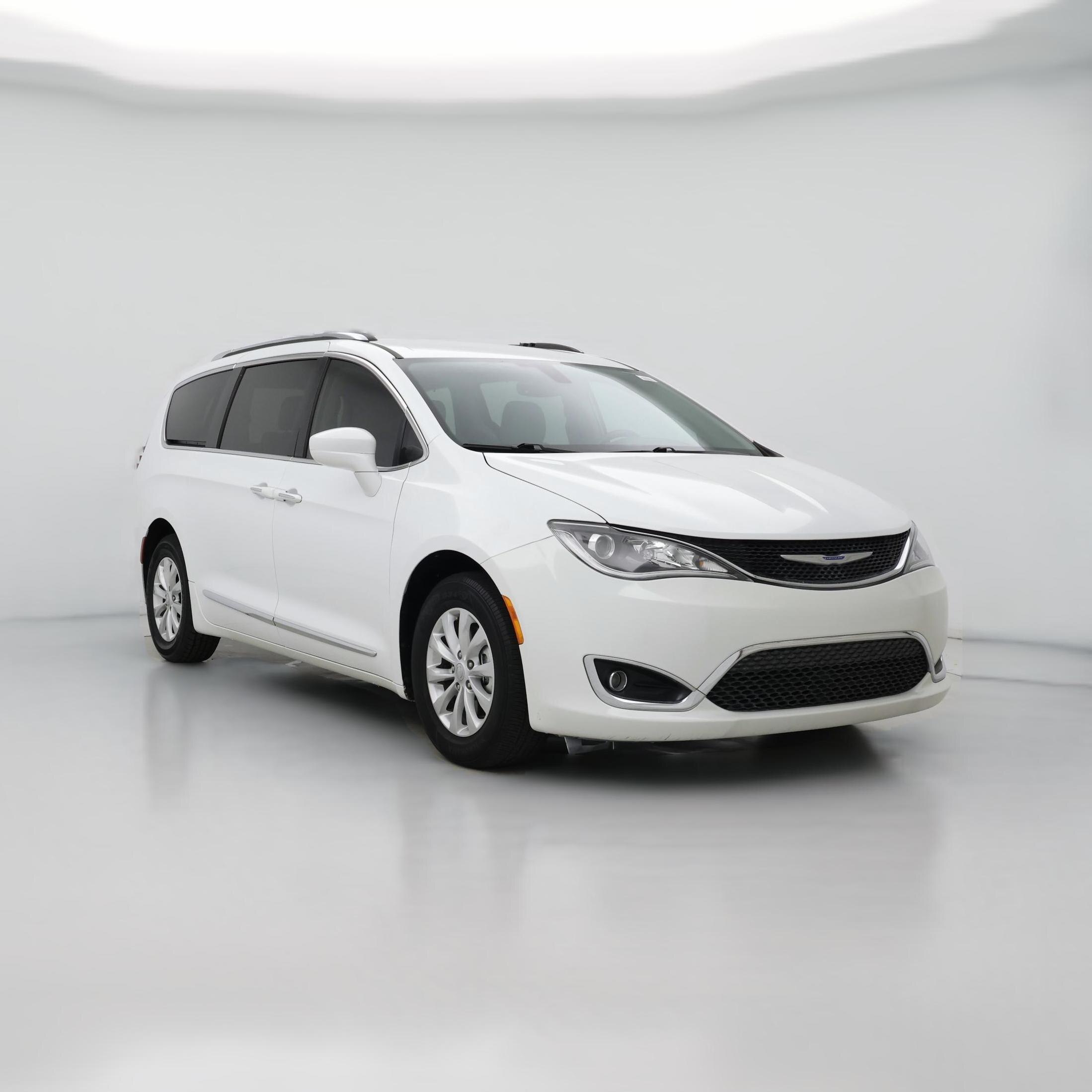 Thumbnail: 2019 Chrysler Pacifica - 1