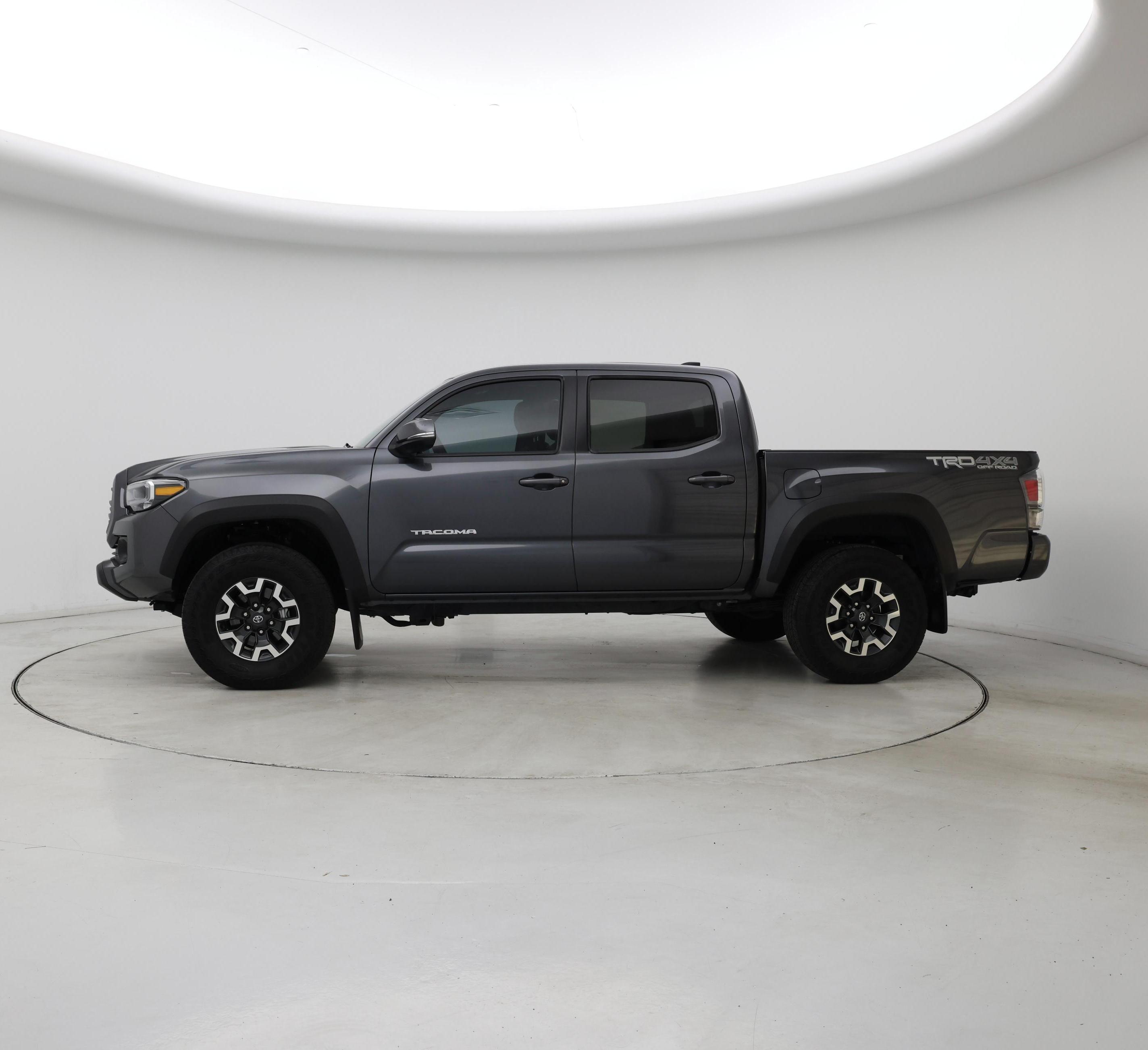 Thumbnail: 2023 Toyota Tacoma - 3
