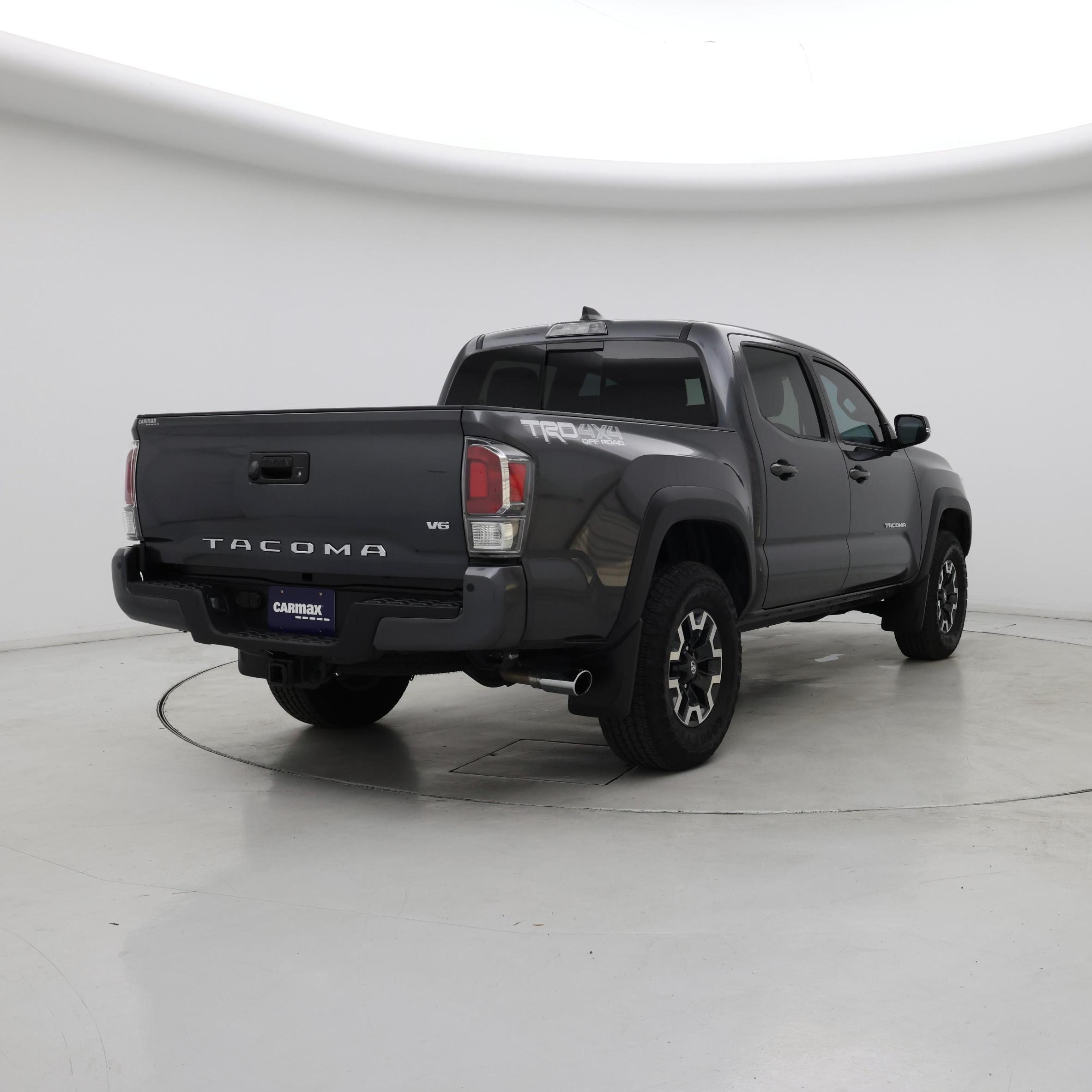Thumbnail: 2023 Toyota Tacoma - 8