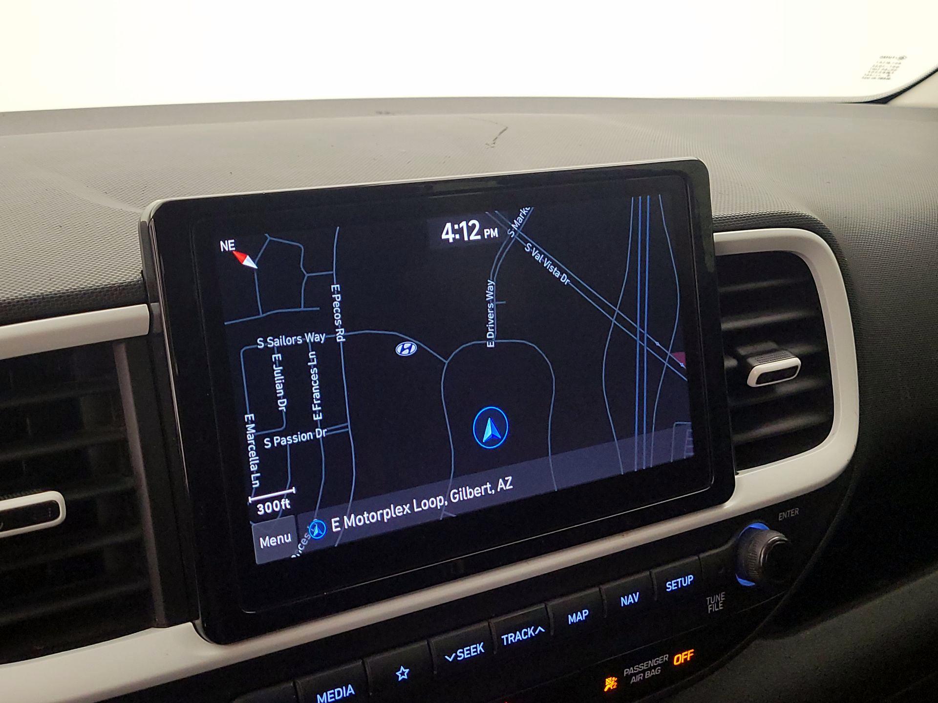 Thumbnail: 2022 Hyundai Venue - 14