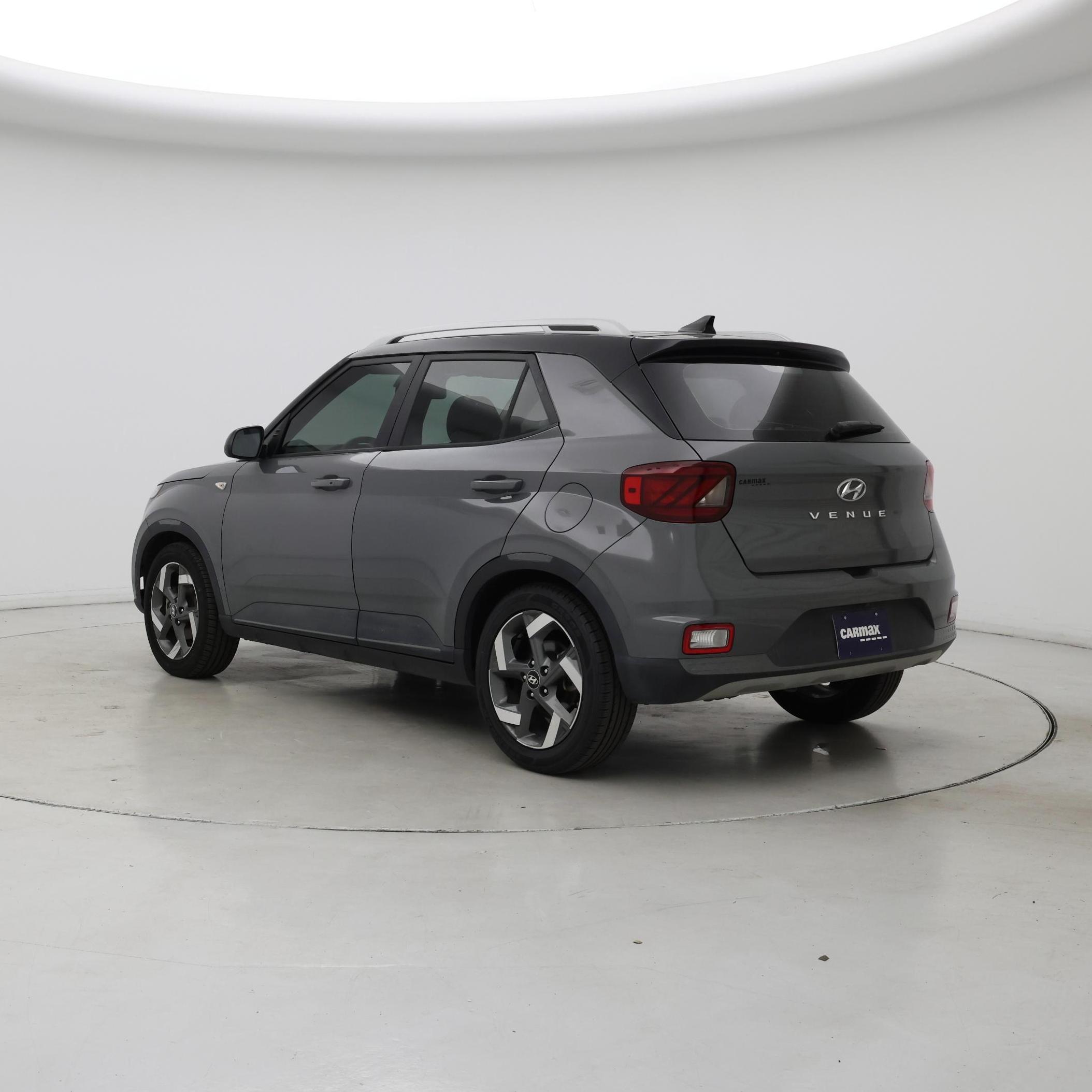 Thumbnail: 2022 Hyundai Venue - 2