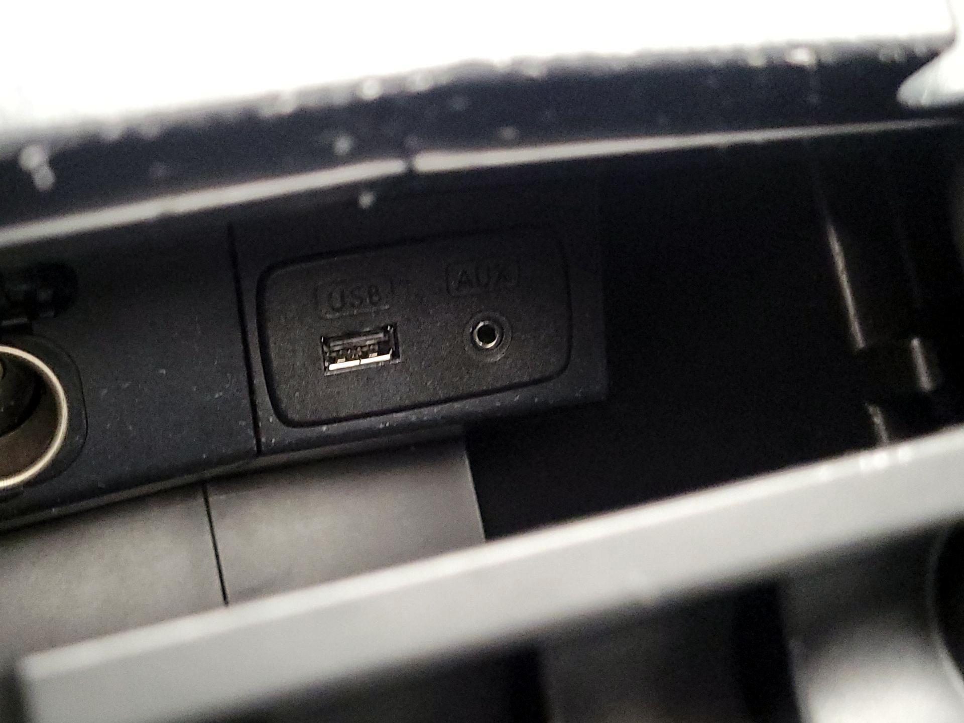 Thumbnail: 2015 Subaru Forester - 18