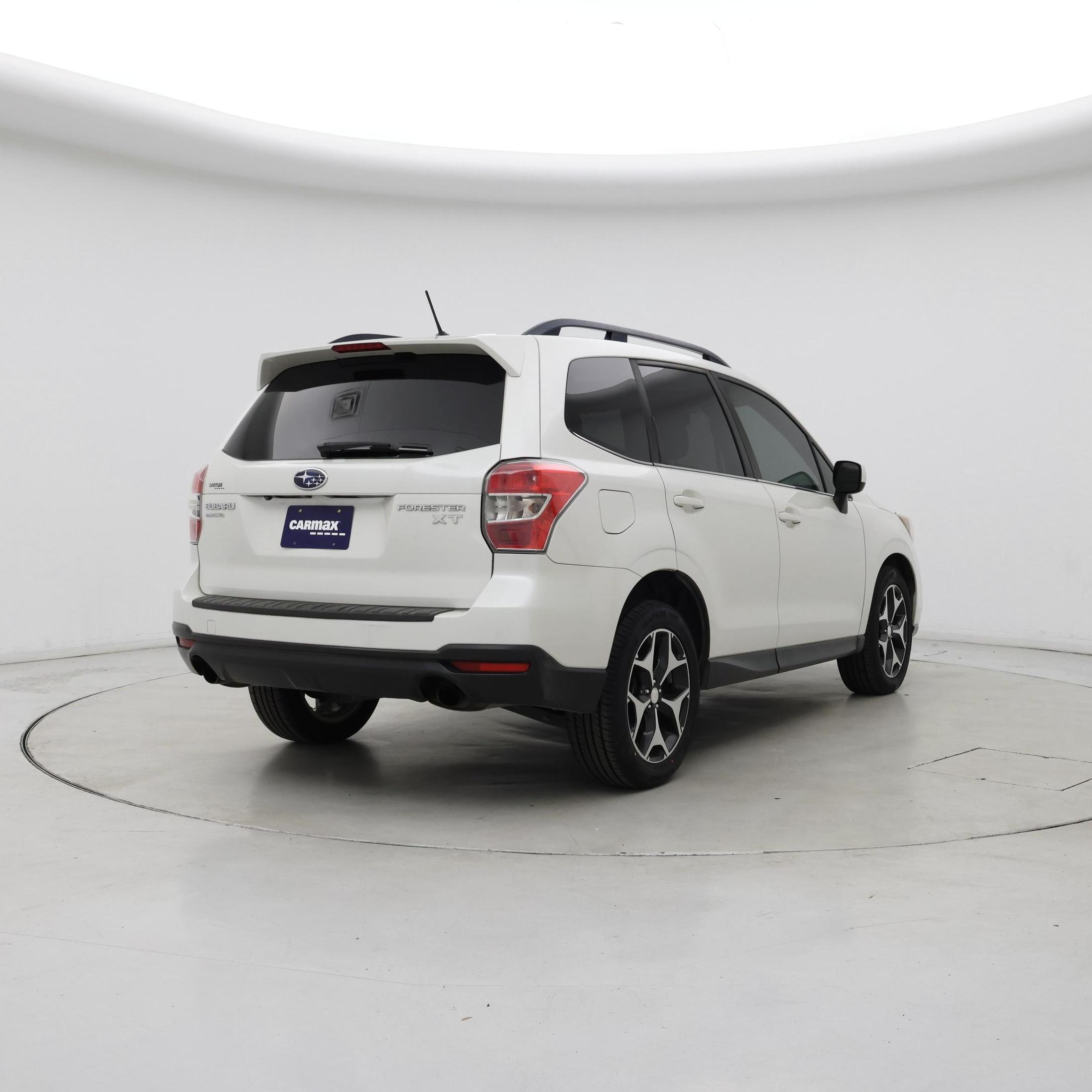 Thumbnail: 2015 Subaru Forester - 8
