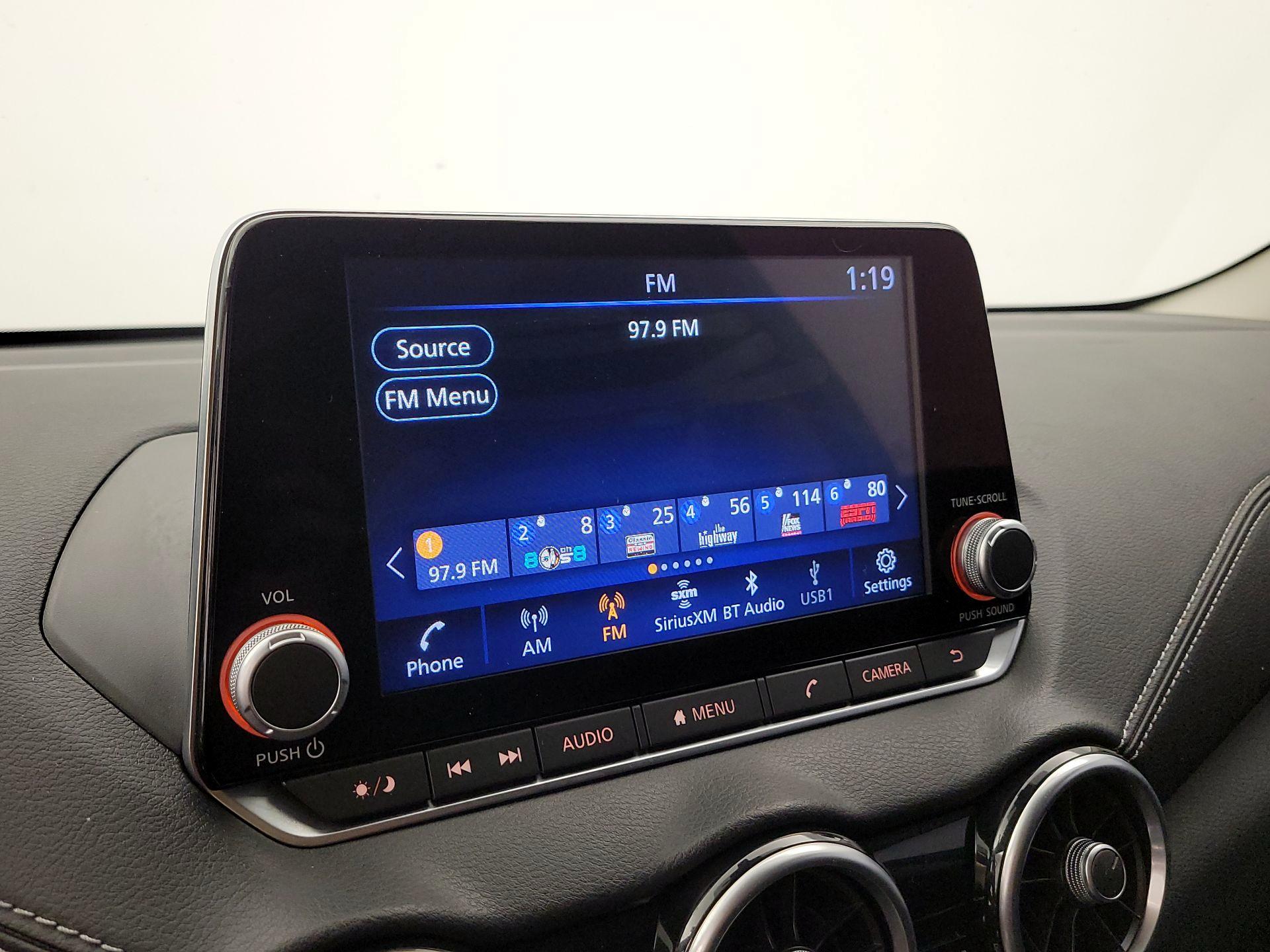 Thumbnail: 2021 Nissan Sentra - 15