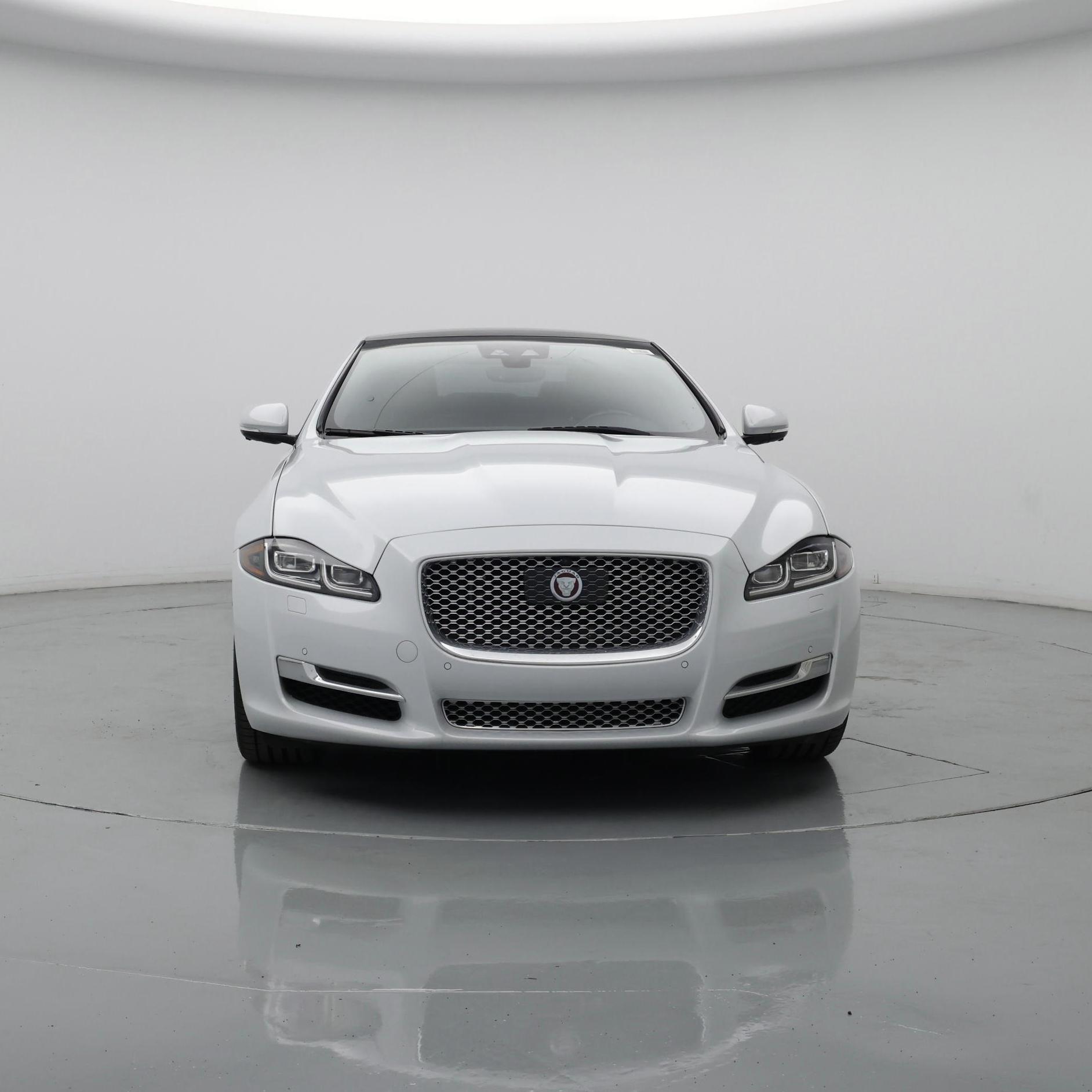 Thumbnail: 2019 Jaguar XJ - 5