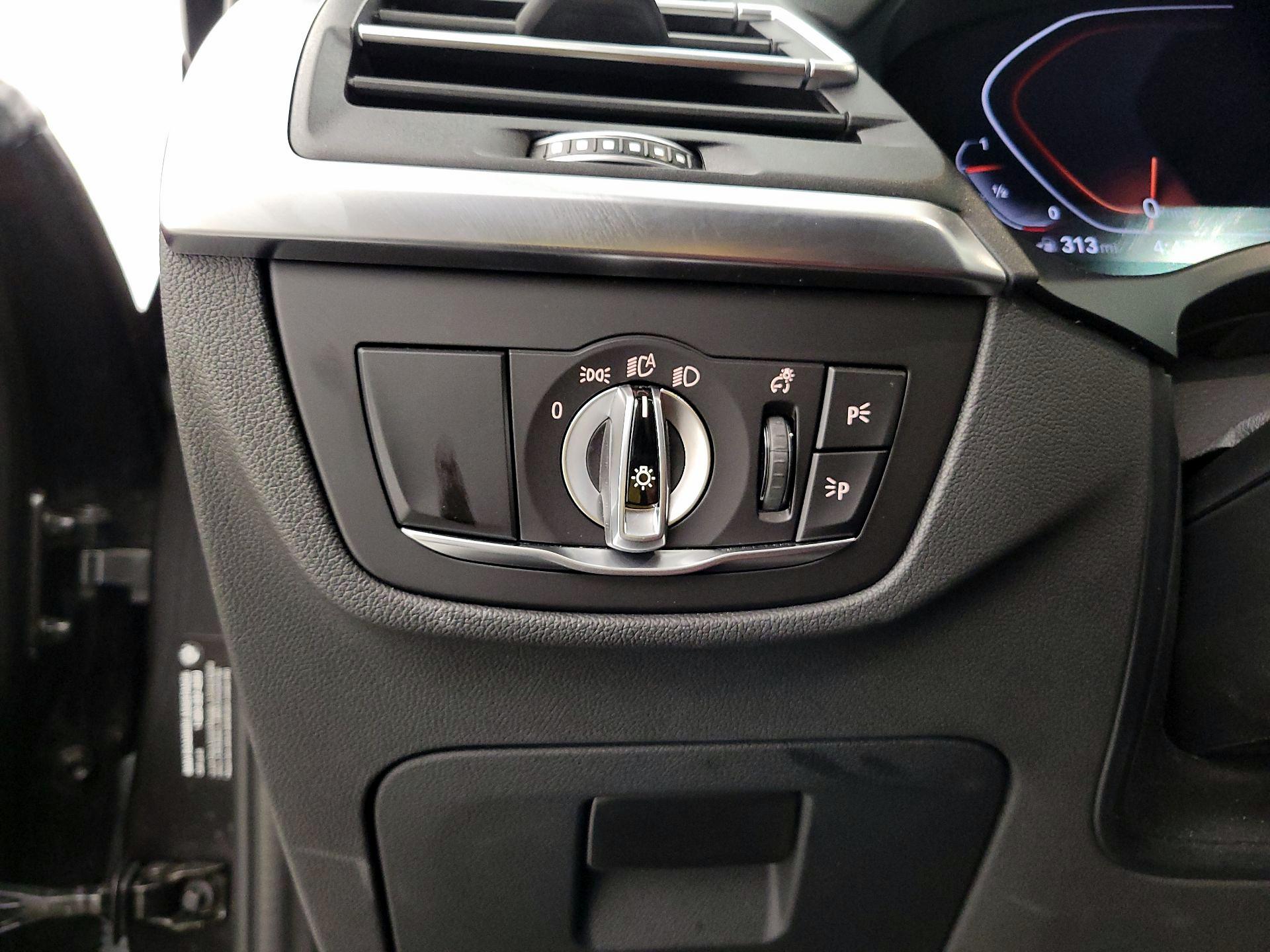 Thumbnail: 2023 BMW X3 - 13