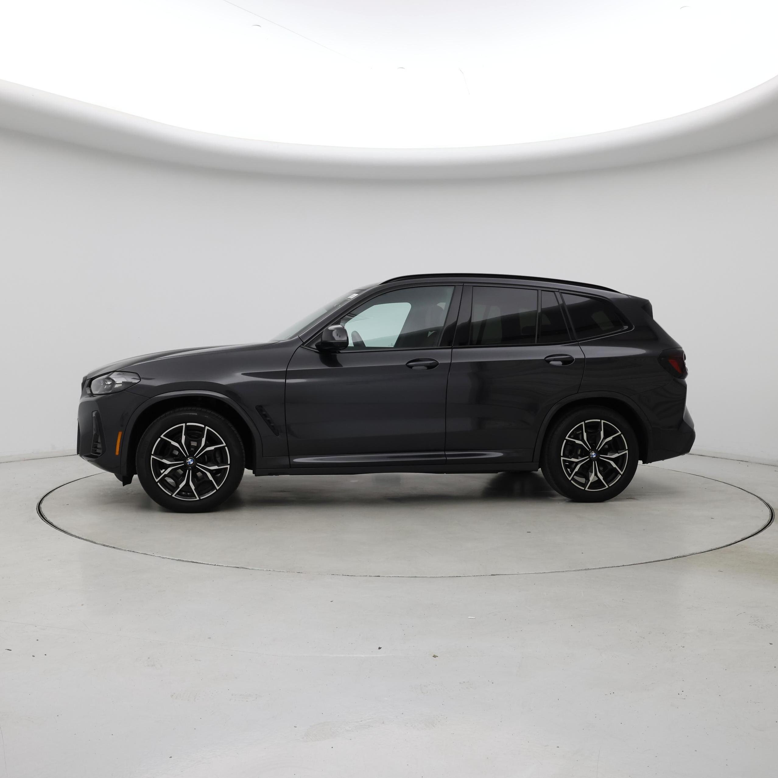 Thumbnail: 2023 BMW X3 - 3