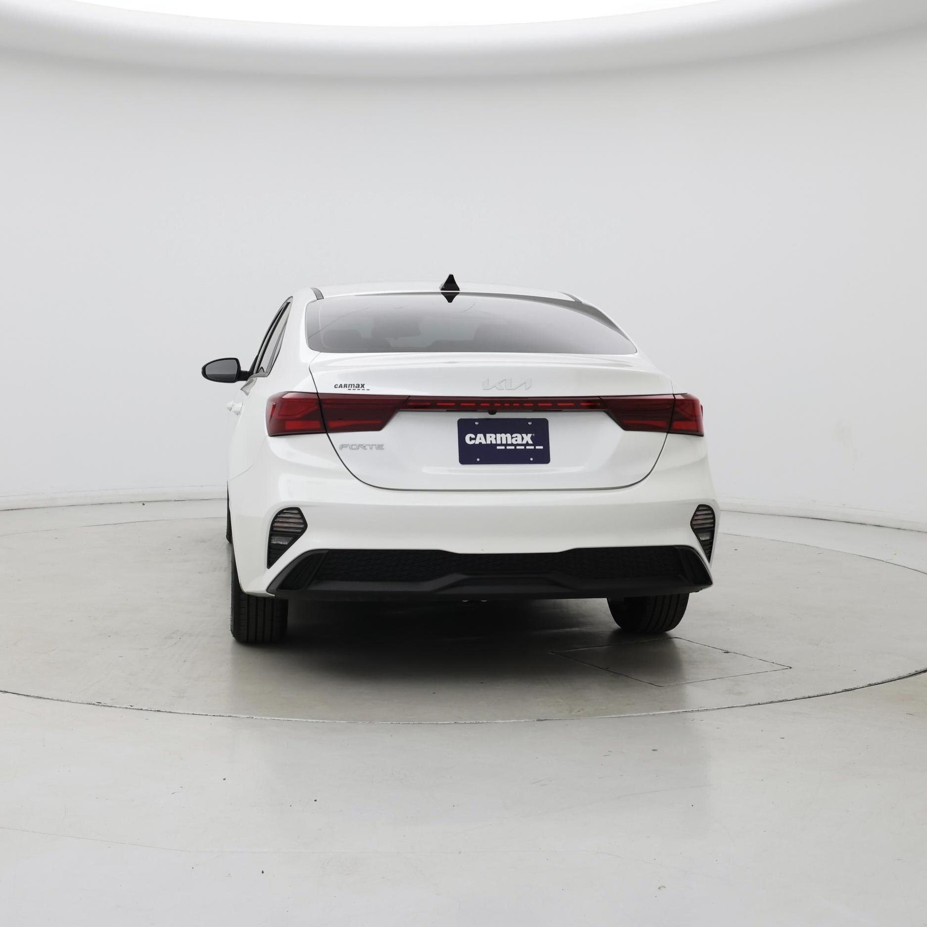 Thumbnail: 2024 Kia Forte - 6