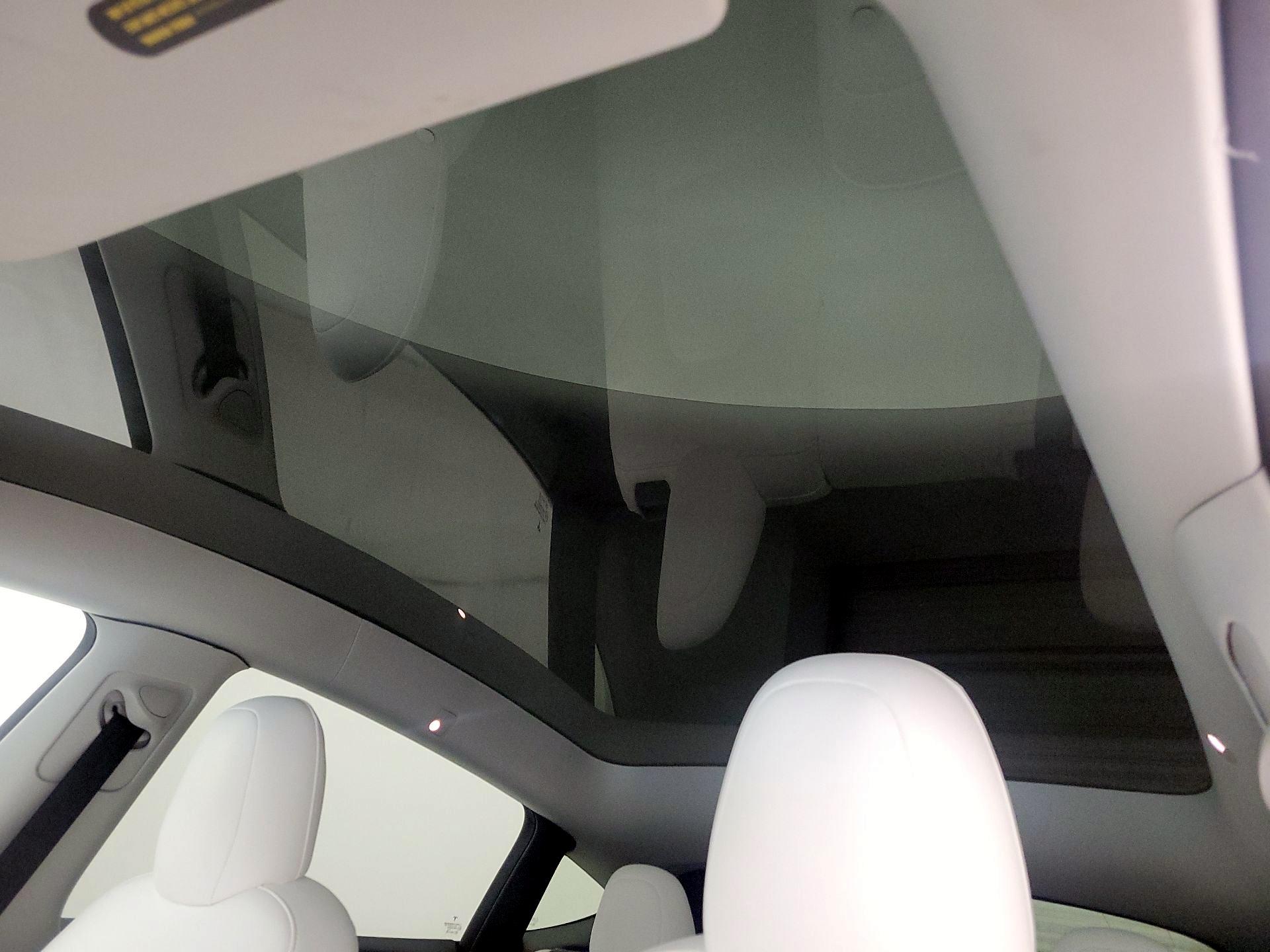 Thumbnail: 2023 Tesla Model Y - 18