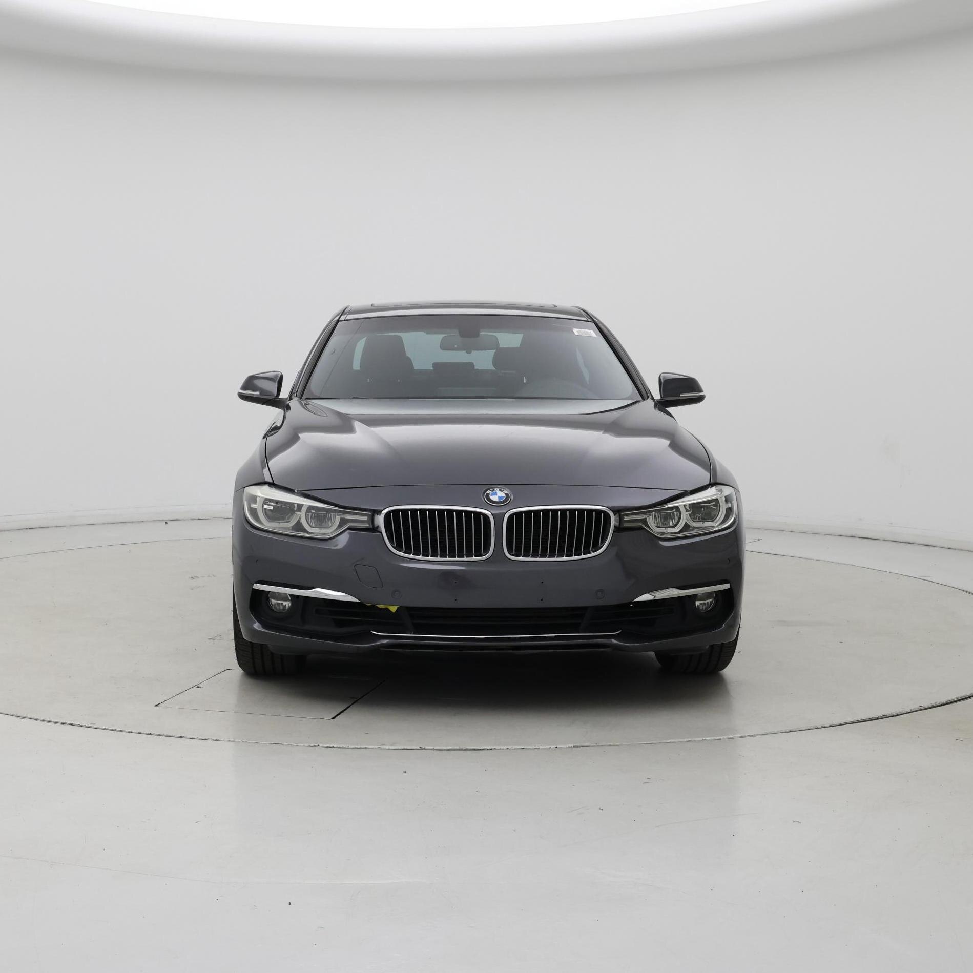 Thumbnail: 2016 BMW 3 Series - 5