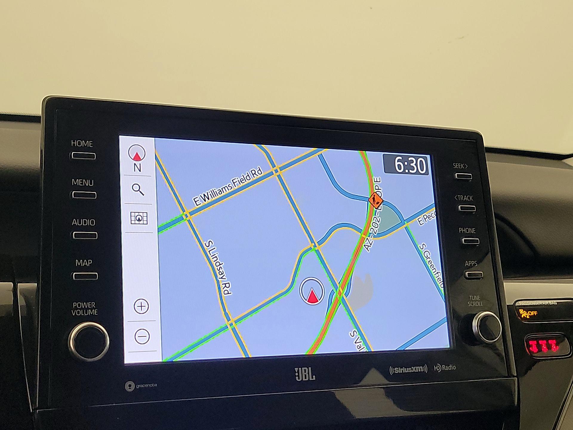 Thumbnail: 2022 Toyota Camry - 14