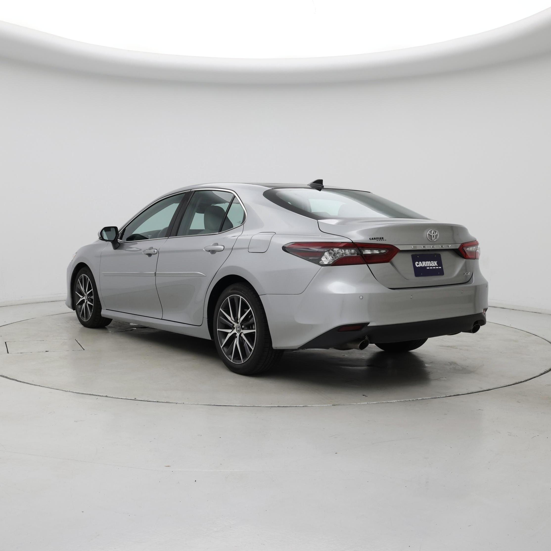 Thumbnail: 2022 Toyota Camry - 2