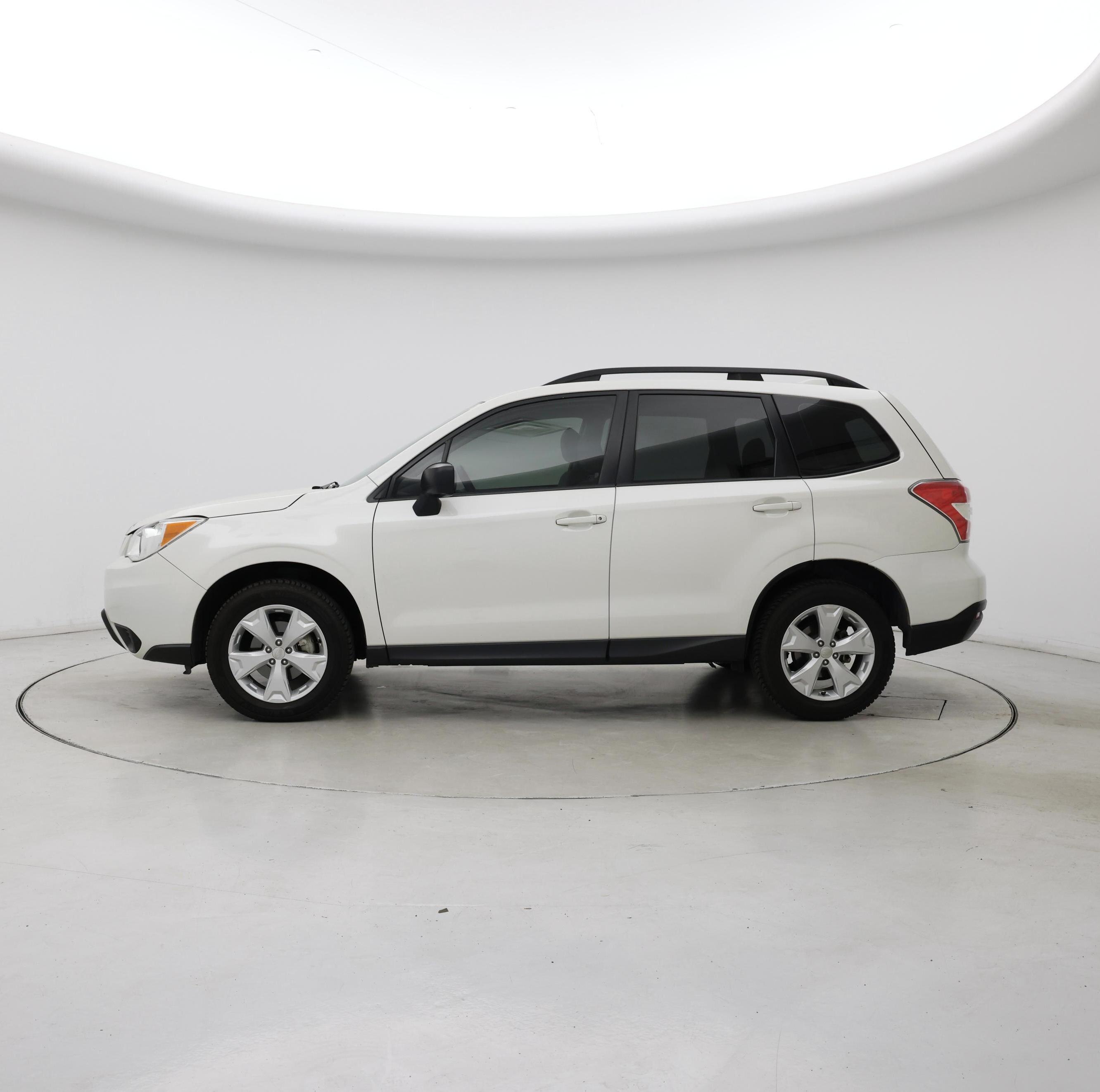 Thumbnail: 2016 Subaru Forester - 3