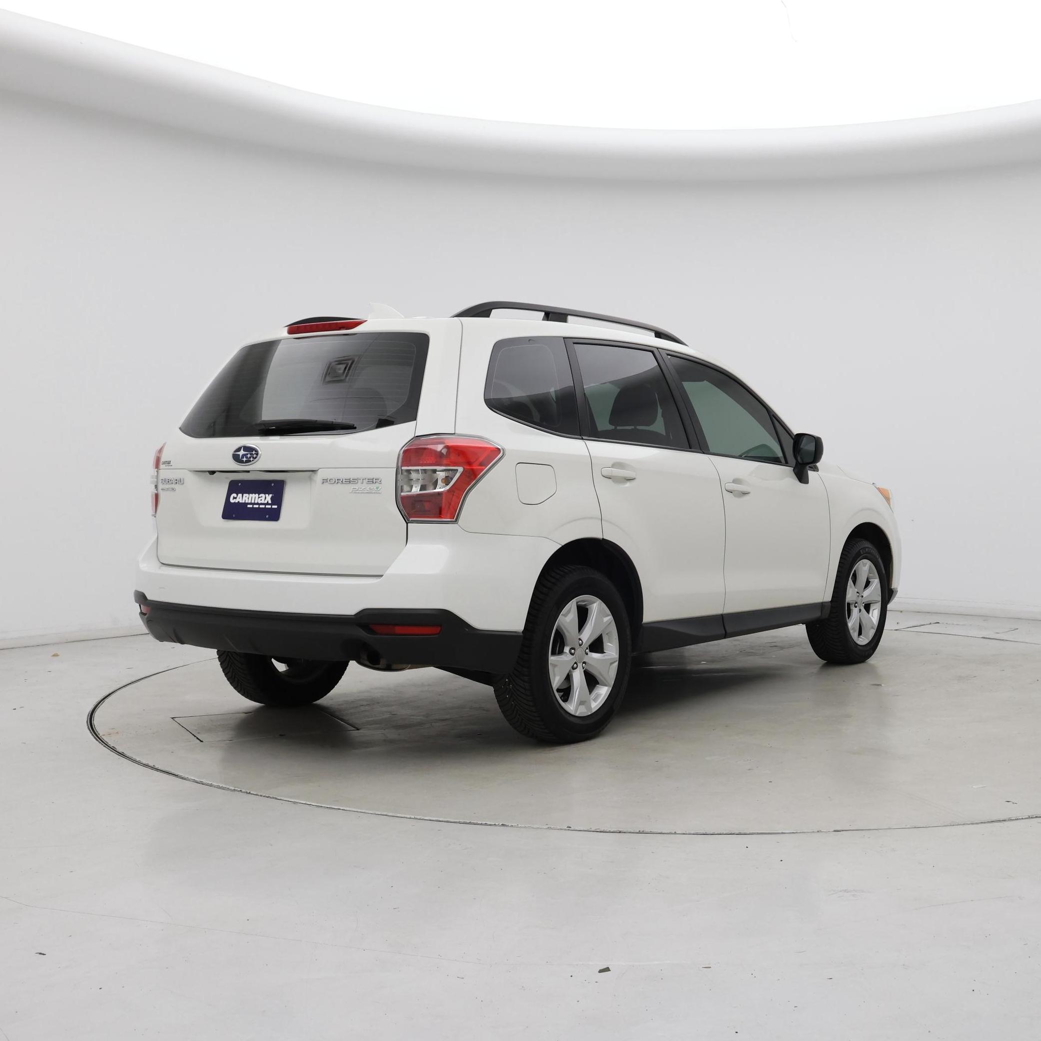 Thumbnail: 2016 Subaru Forester - 8