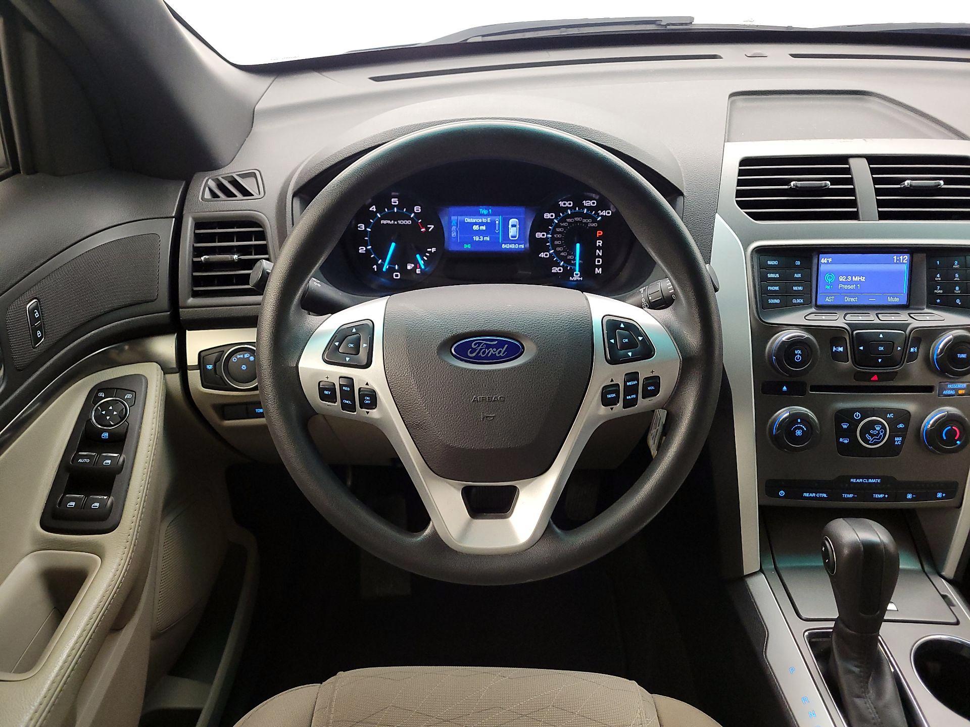 Thumbnail: 2014 Ford Explorer - 10