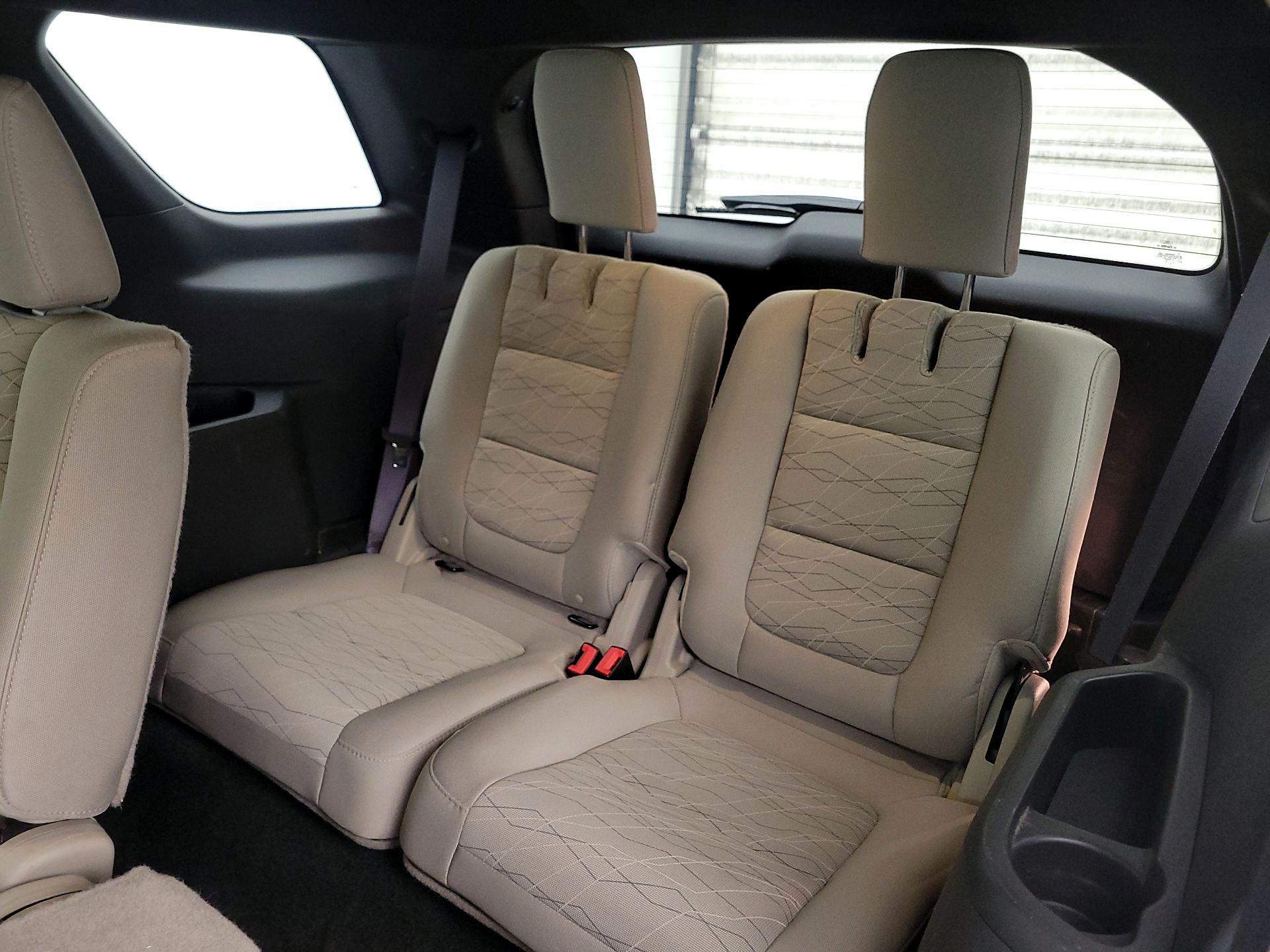 Thumbnail: 2014 Ford Explorer - 19